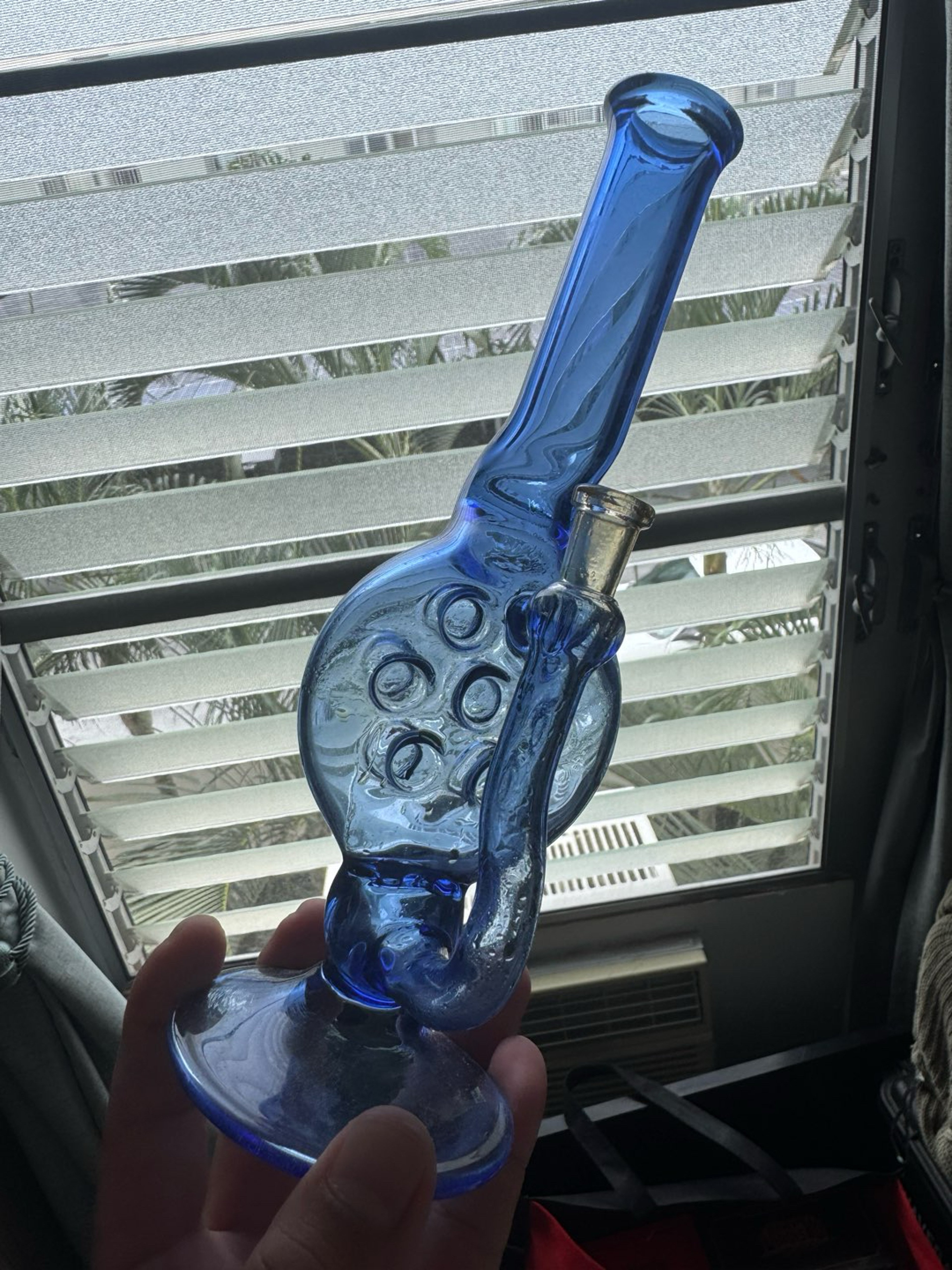 Preview pic of Jakes glass Blue Waffle