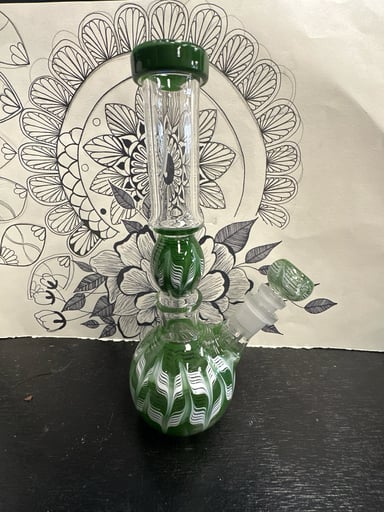 Preview pic of Tall Skinny Bong