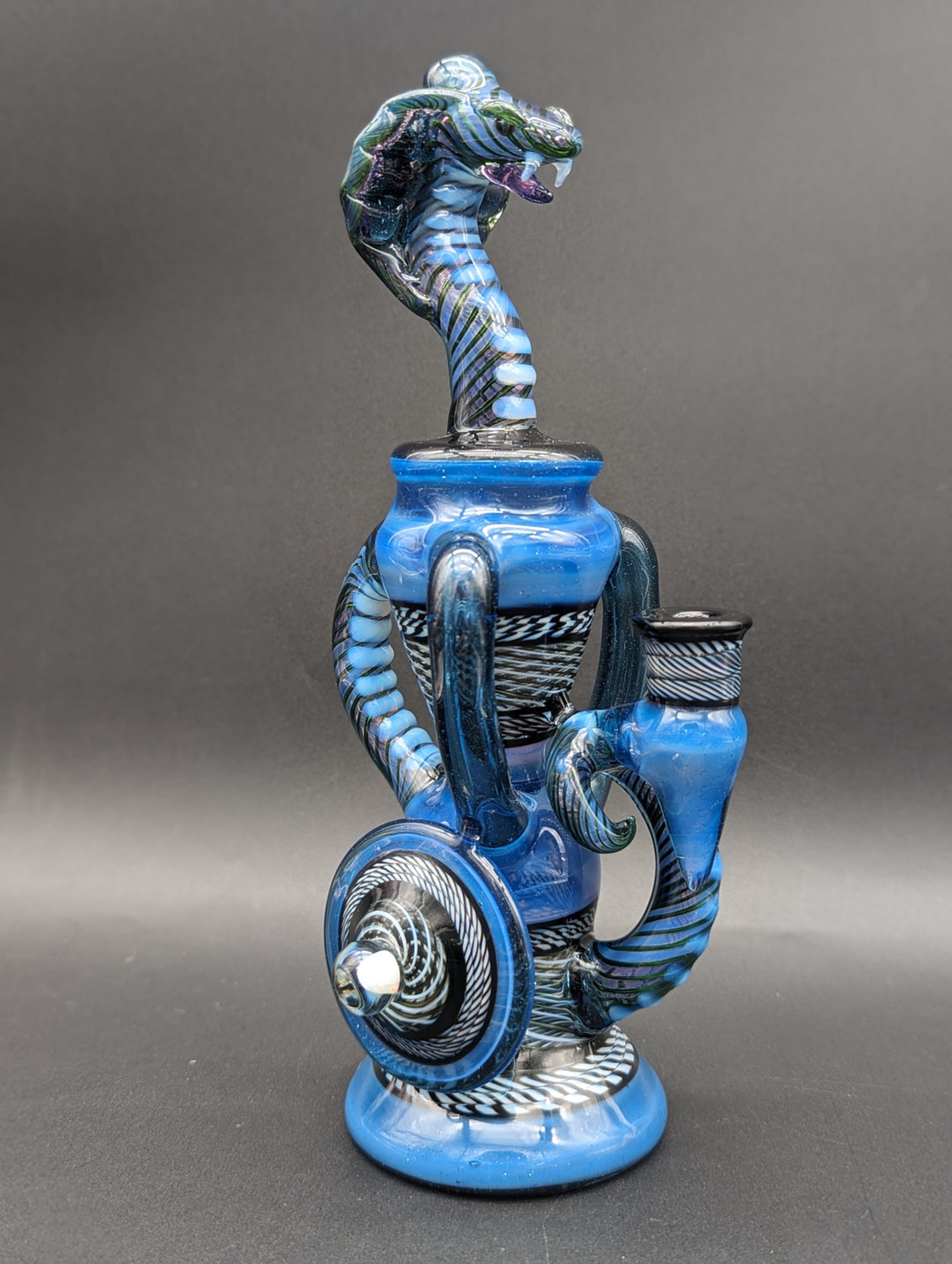 Preview pic of MAKO GLASS COBRA RECYCLER