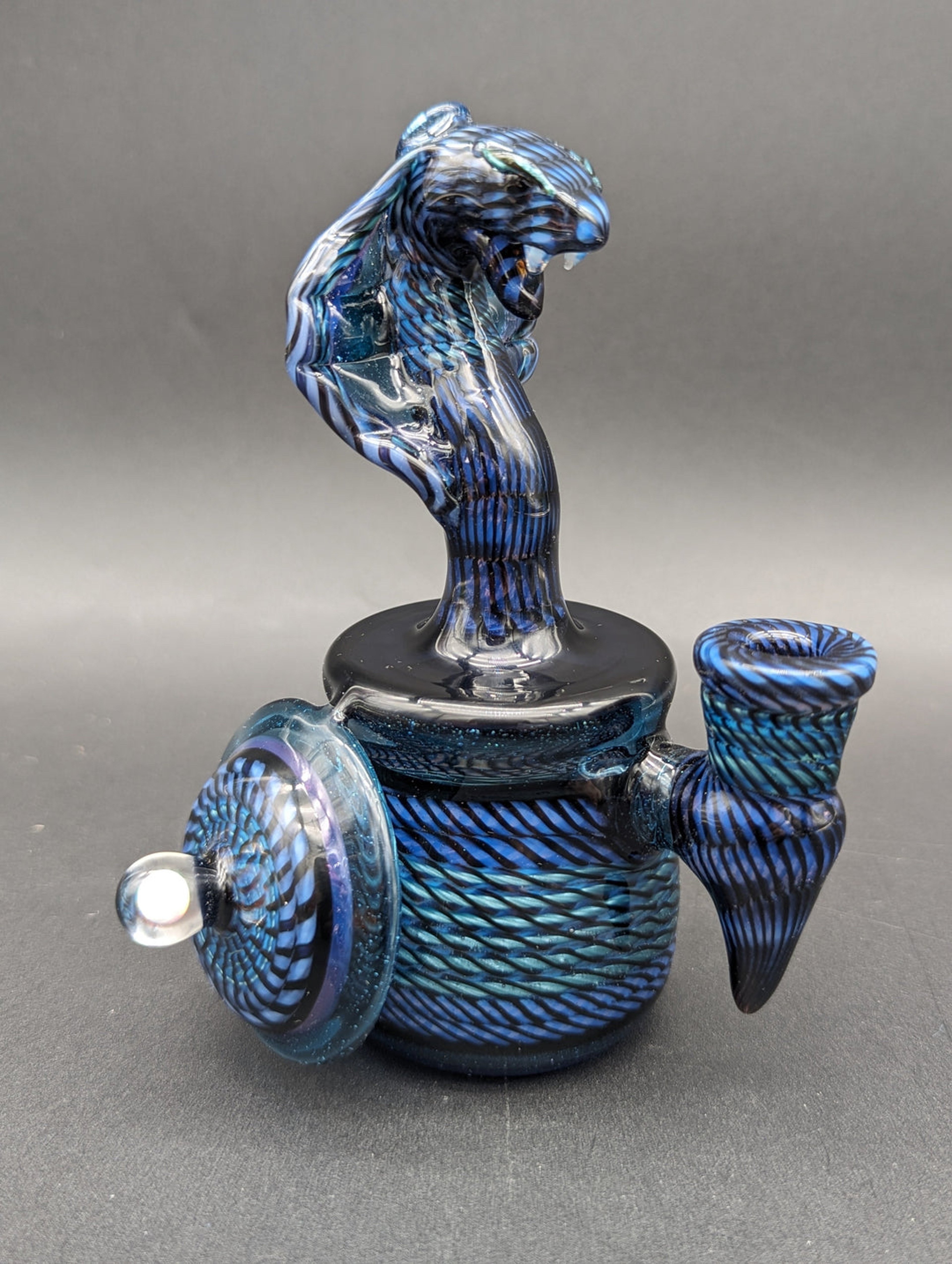 Preview pic of MAKO GLASS COBRA BASKET DAB RIG