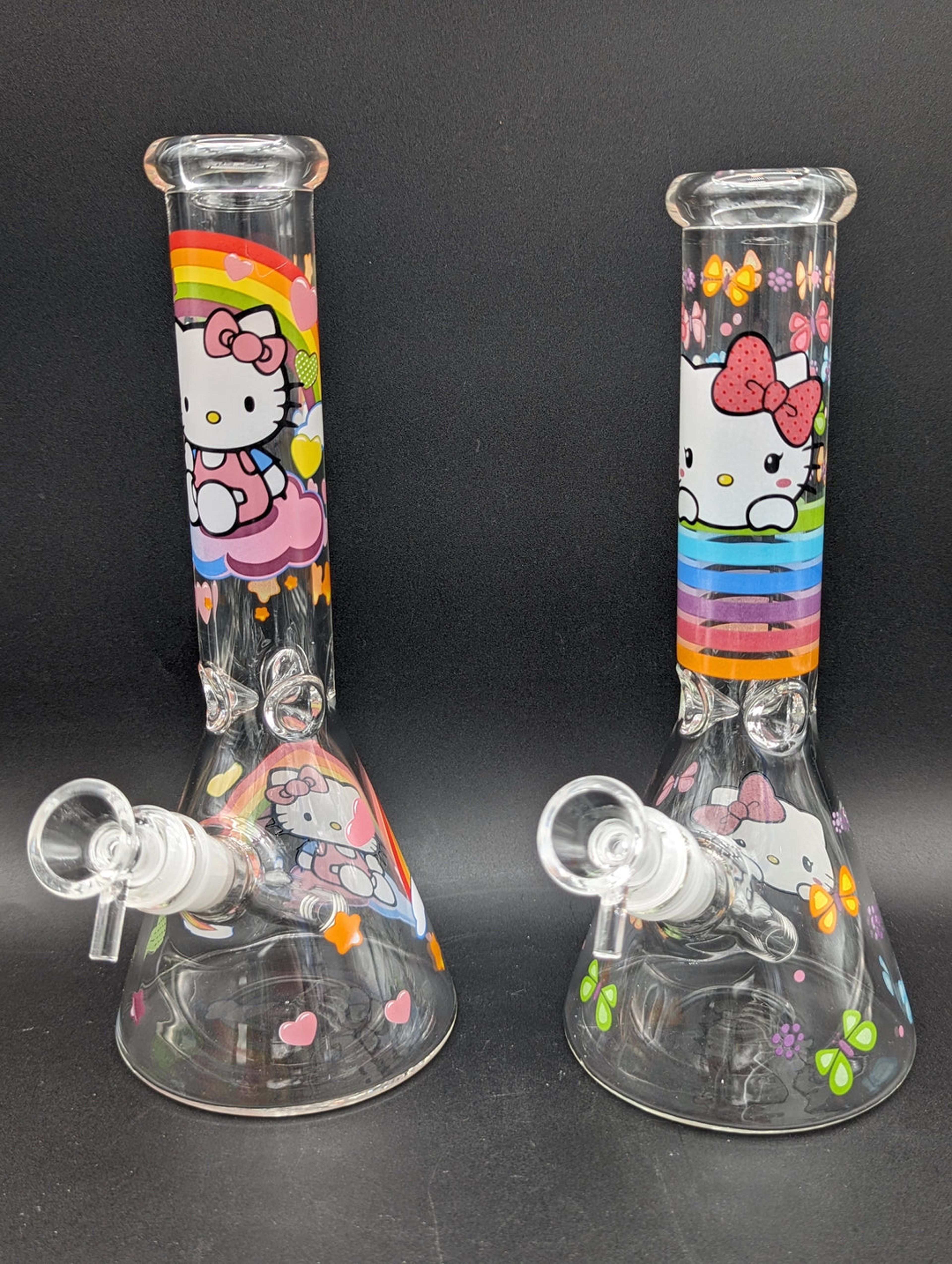 Preview pic of COLORFUL HELLO KITTY GRAPHIC BEAKER