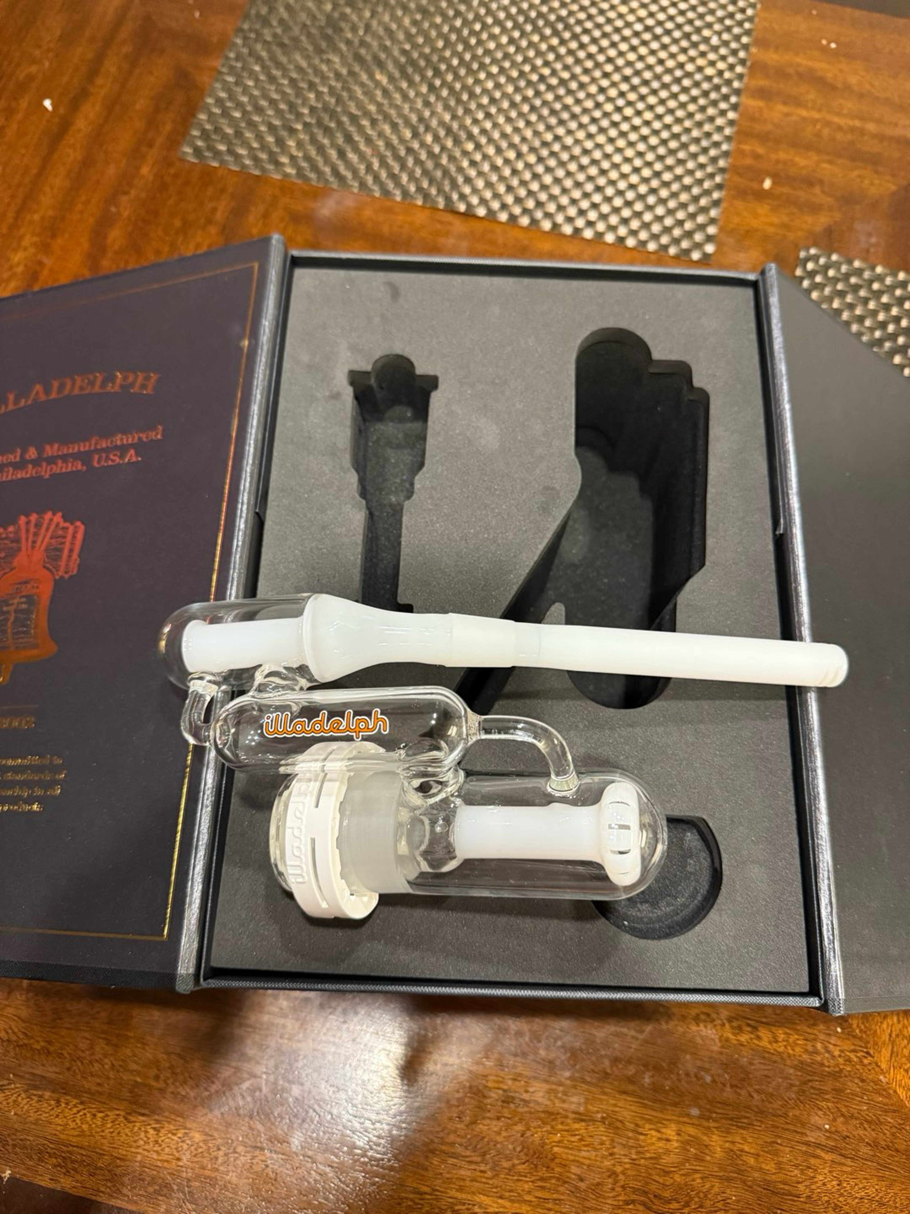 Preview pic of Illadelph ash catcher