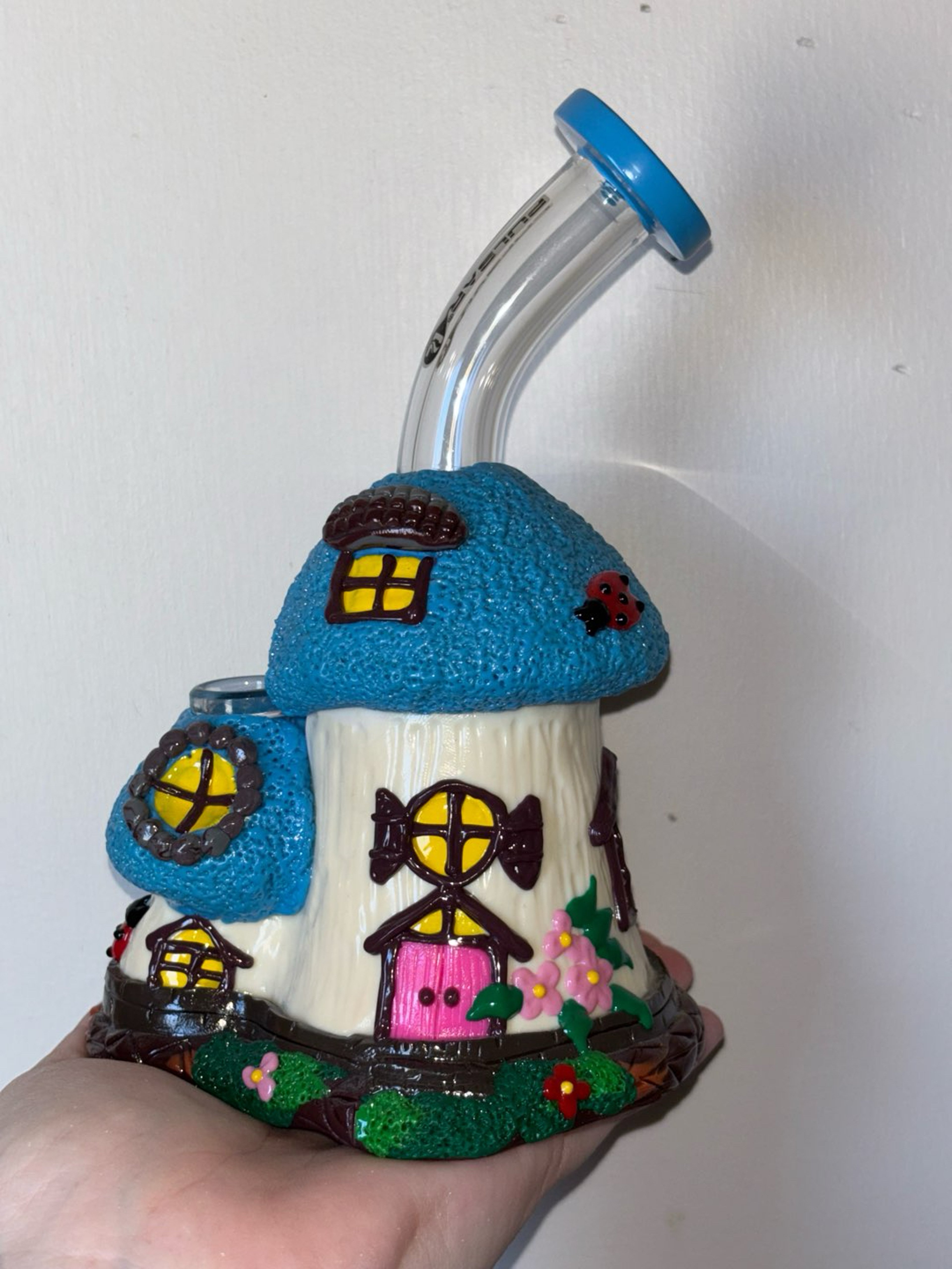 Preview pic of Pulsar Mini Cottage Water Pipe