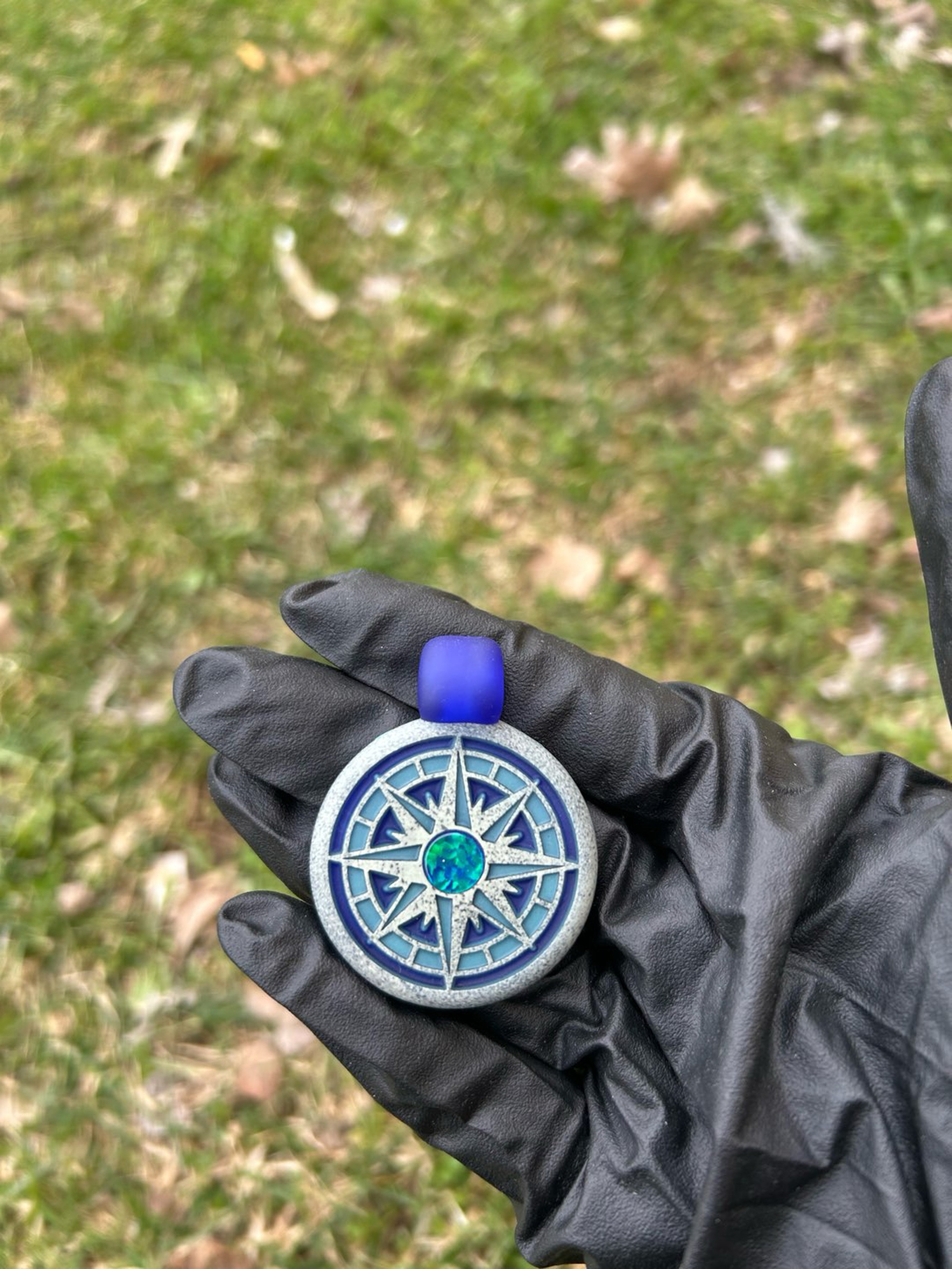 Preview pic of GlassMaze Pendant #1
