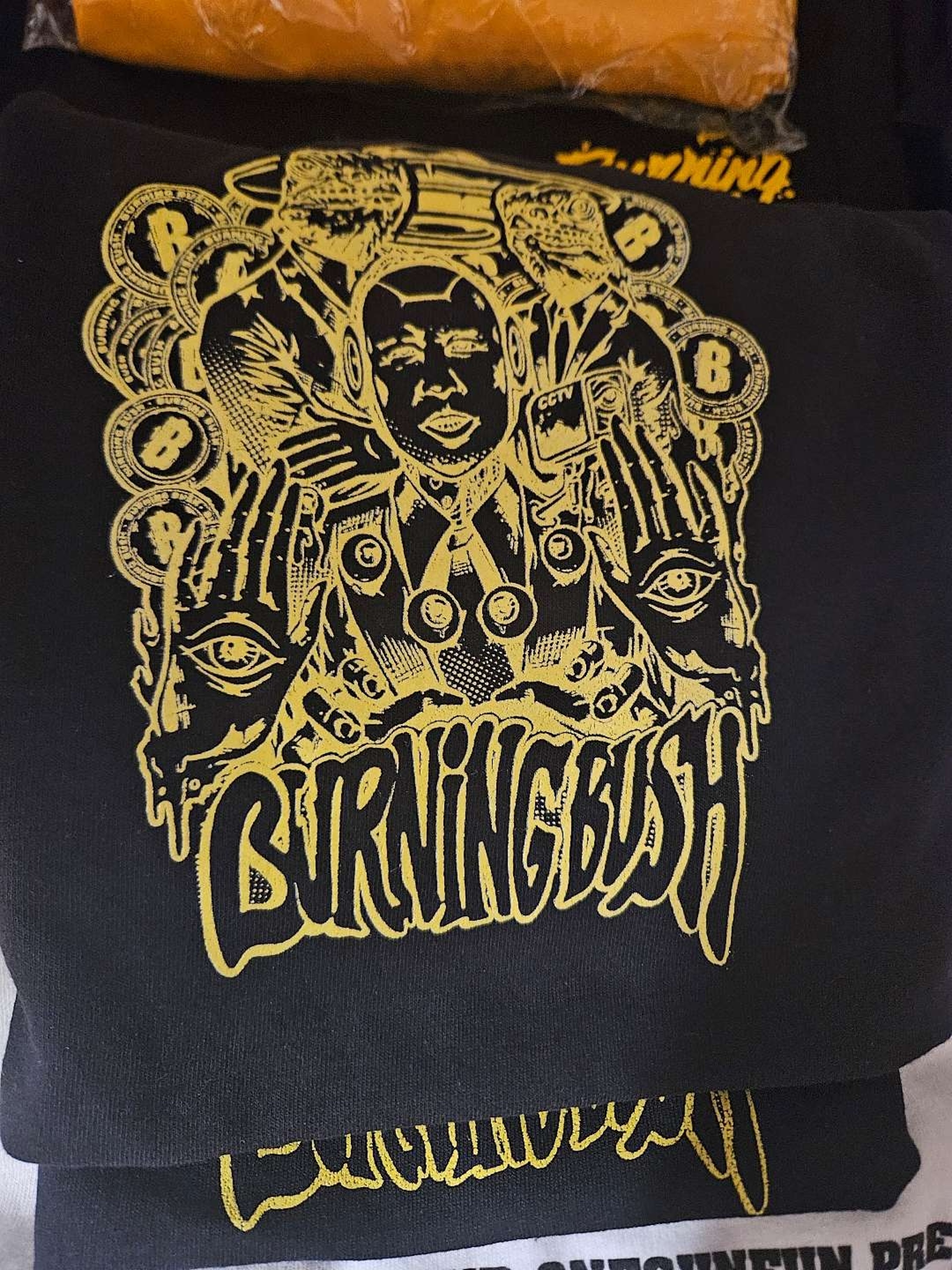 Preview pic of Large and XL screened "Govmnt Oasis" shirt