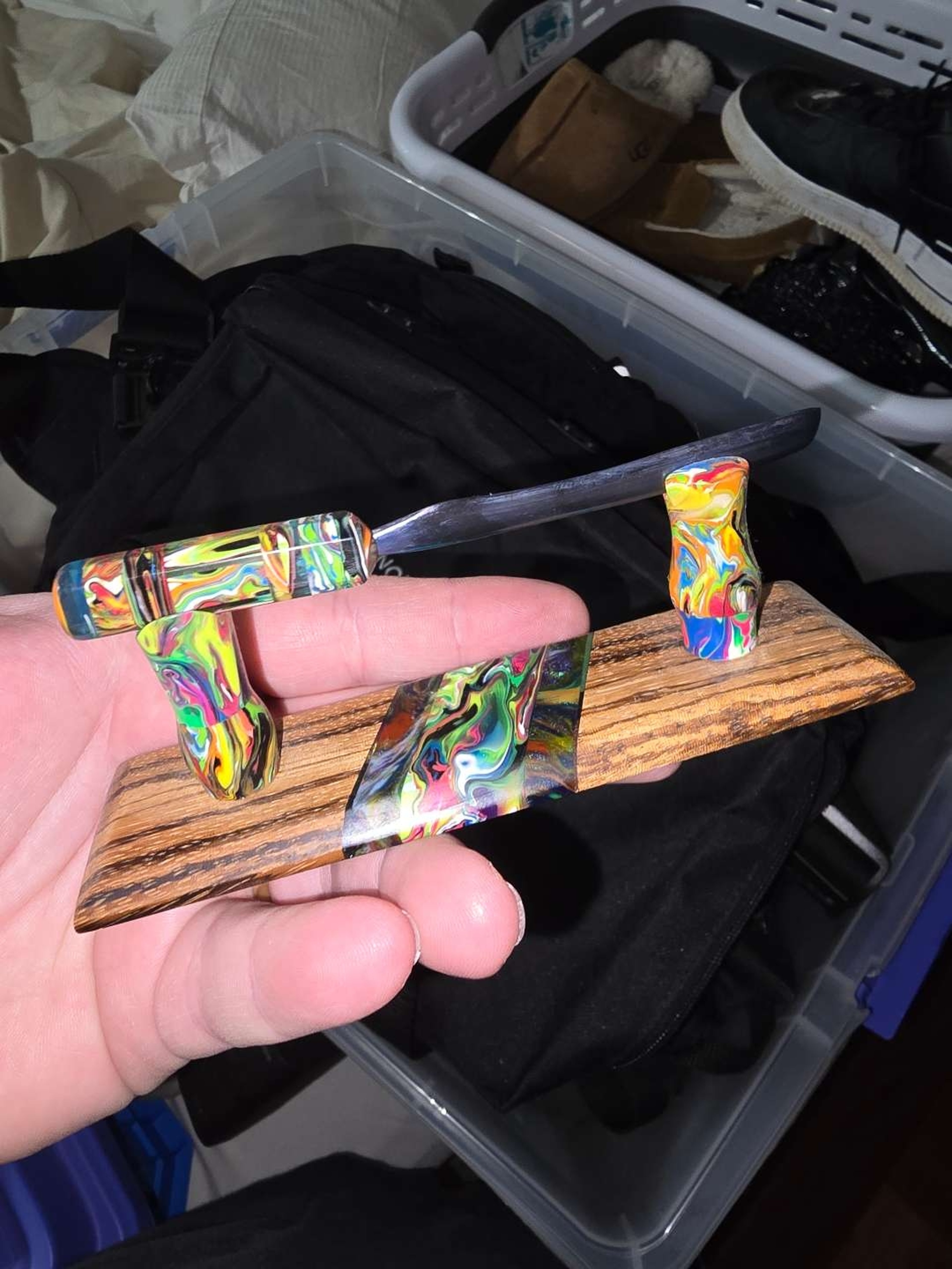 Preview pic of dab sword with stand