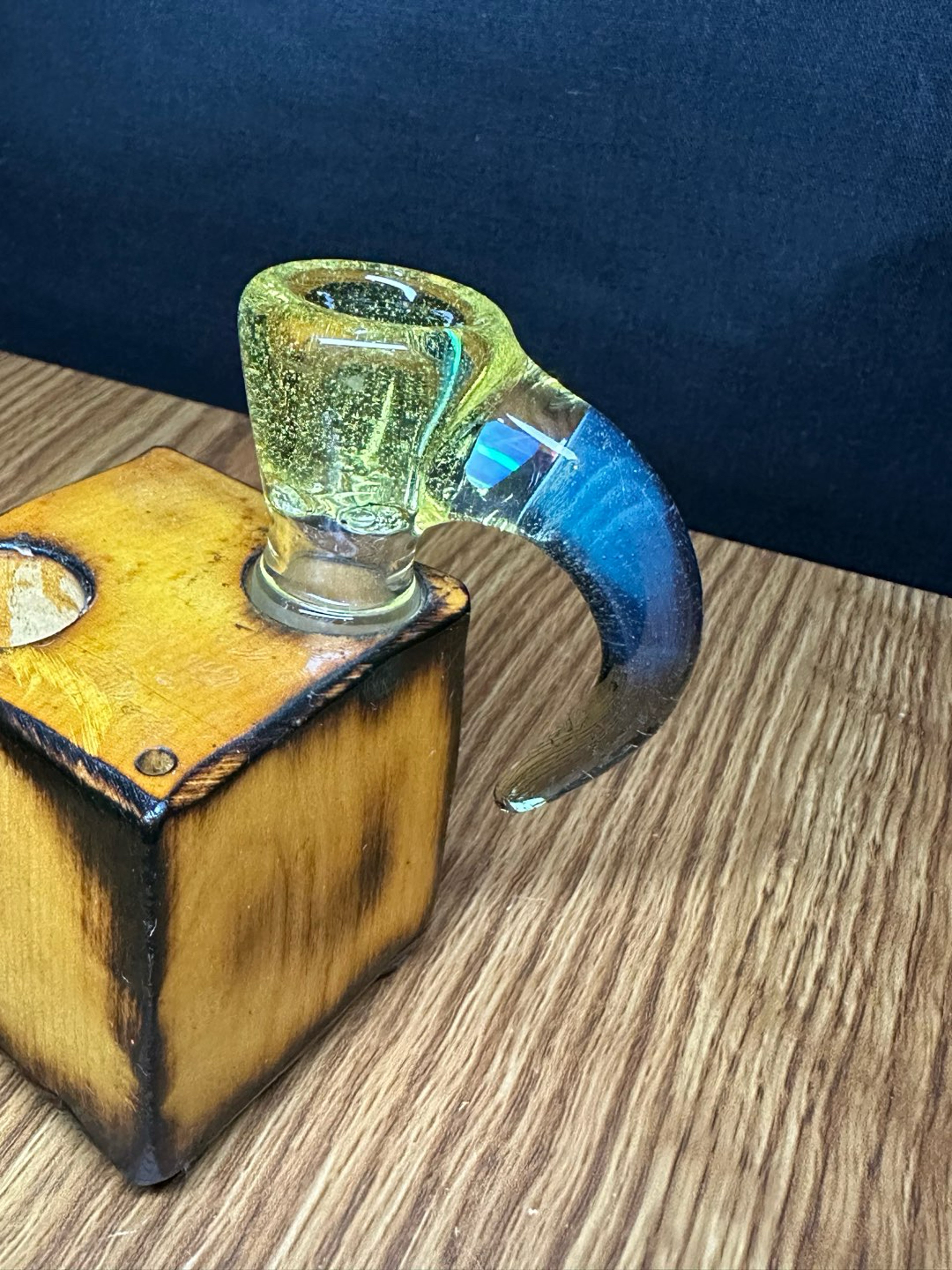 Preview pic of 18mm CFL Slide w/ Opal