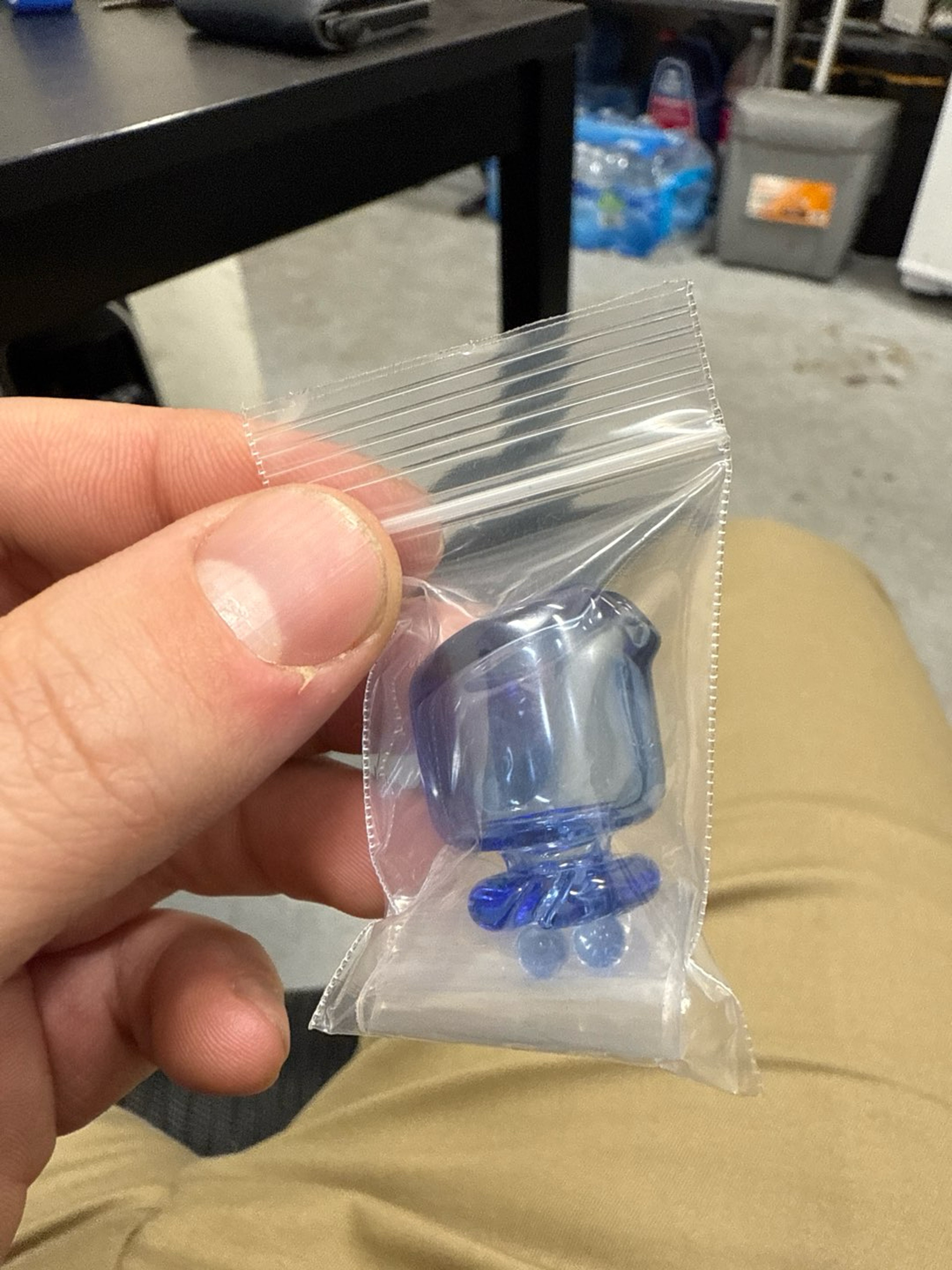 Puffco pivot mouthpiece blue with pearls image 0