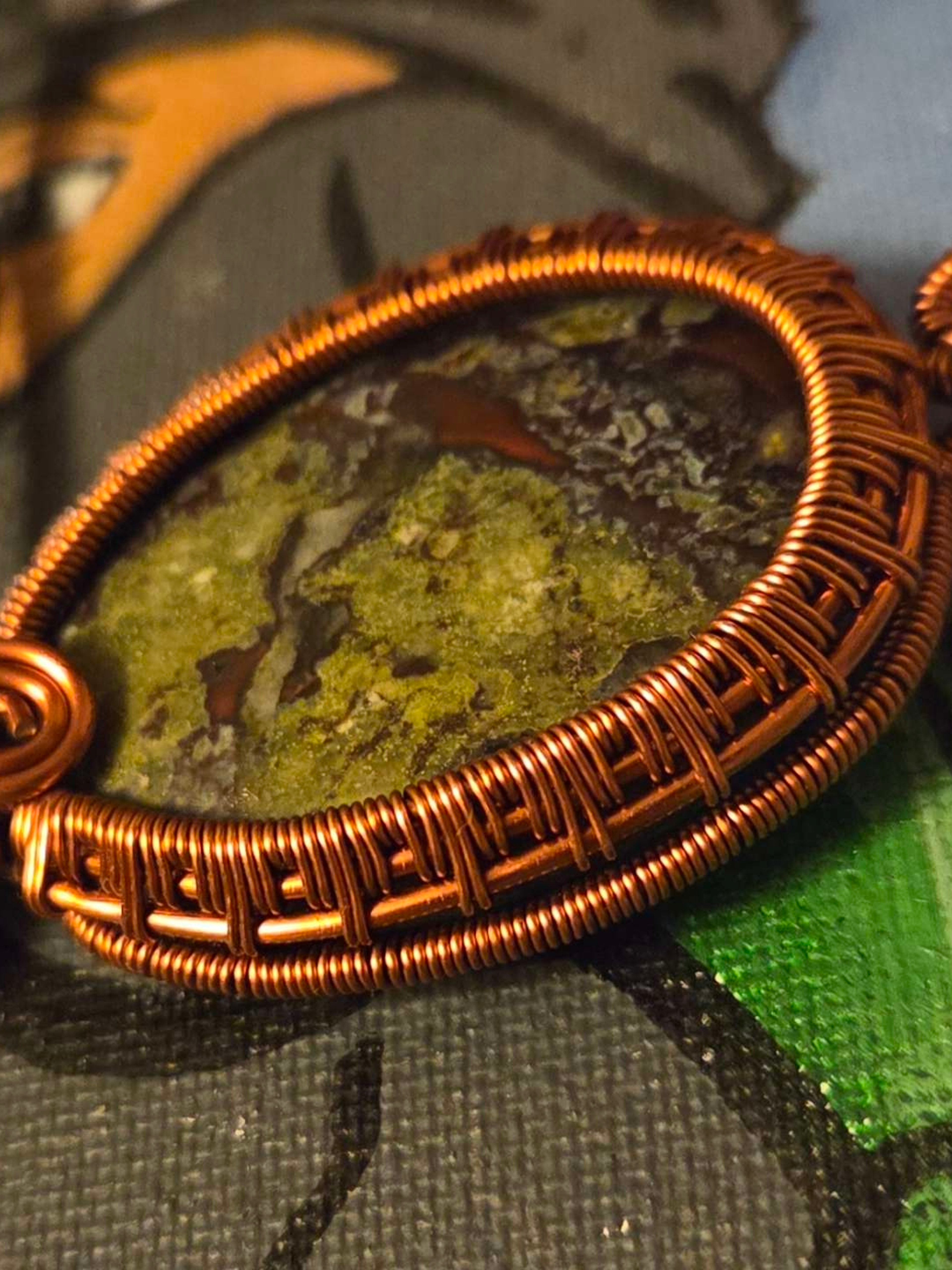 Preview pic of Copper Wire Wrappes Pendent
