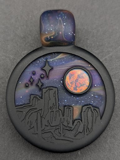 Preview pic of GLASSMAZE PENDANT #7