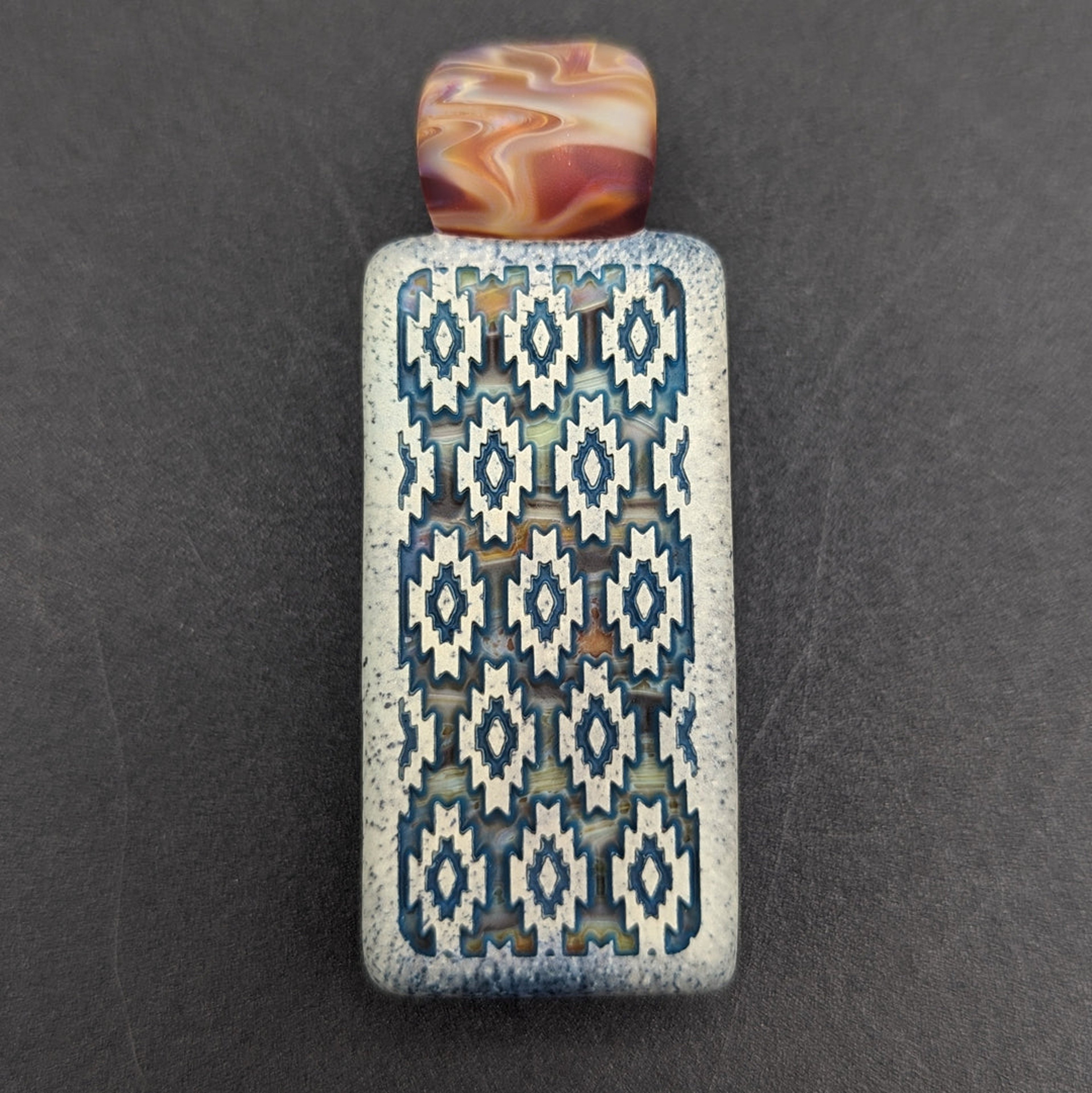 Preview pic of GLASSMAZE PENDANT #9