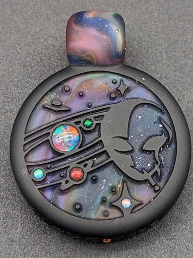 Preview pic of GLASSMAZE PENDANT #6