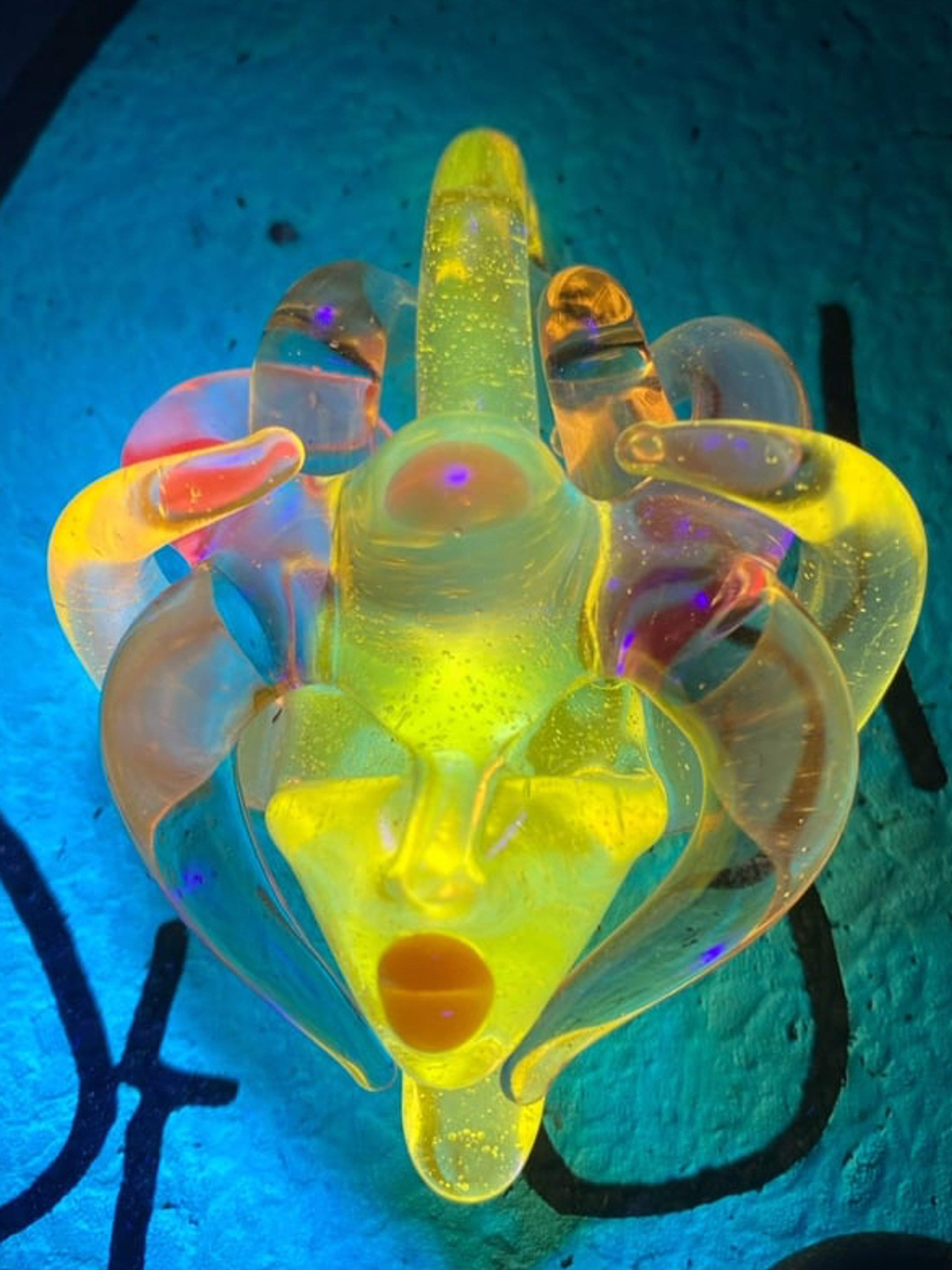 Preview pic of LaceFace UV CFL Goddess Pendant