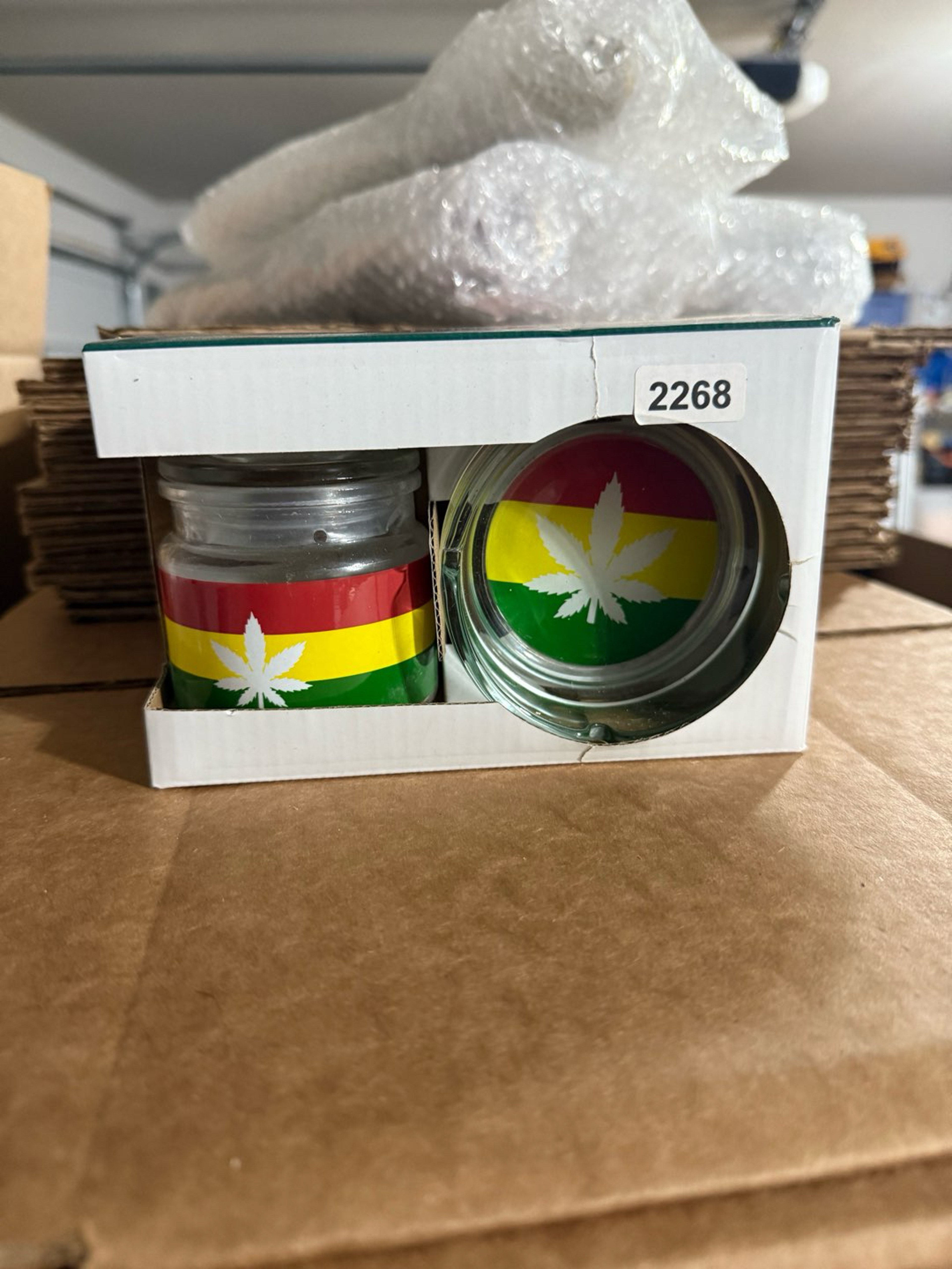Preview pic of Ashtray x Jar Bundle