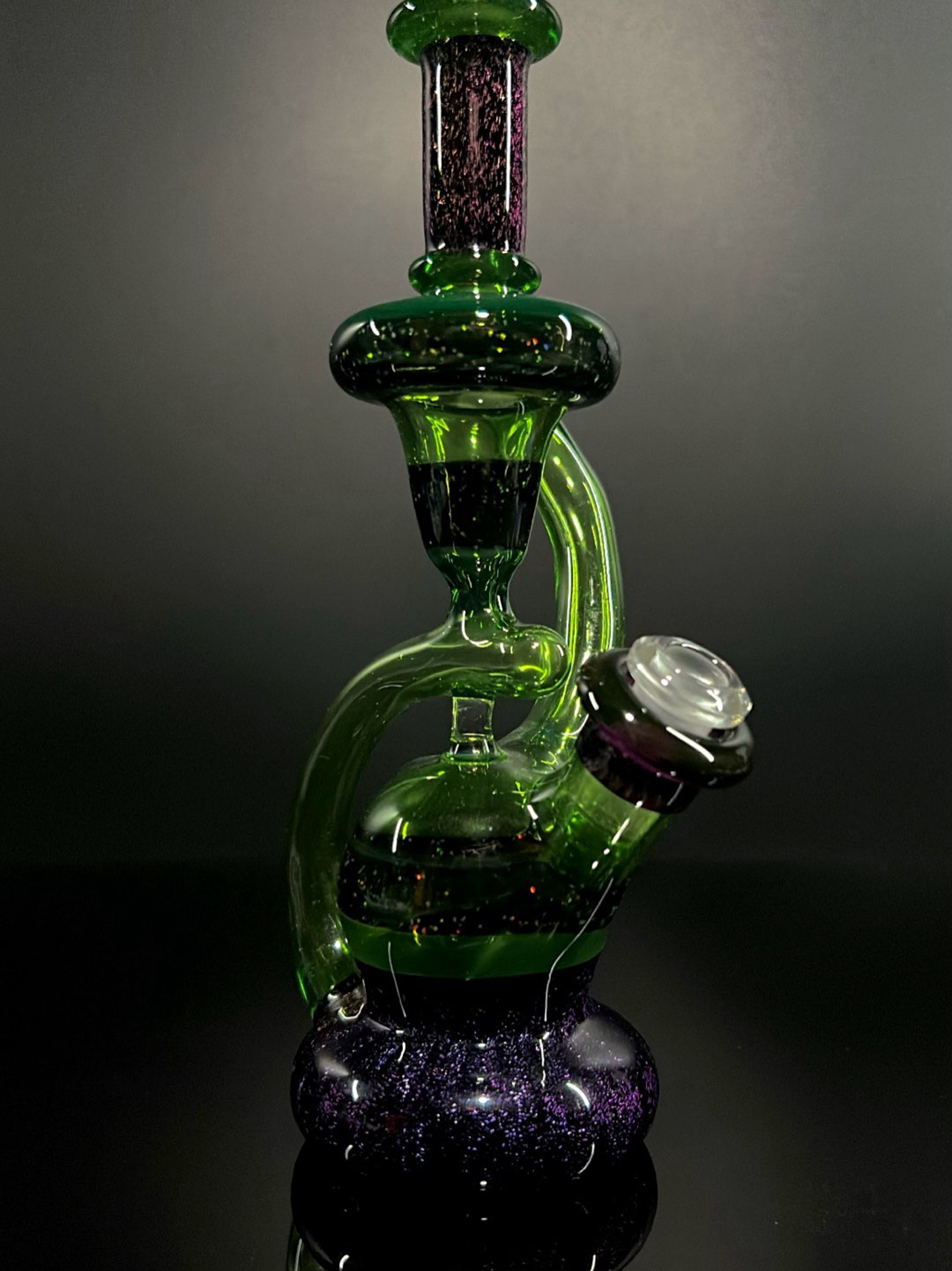 Preview pic of Git Down Glass UV Dichro Recycler