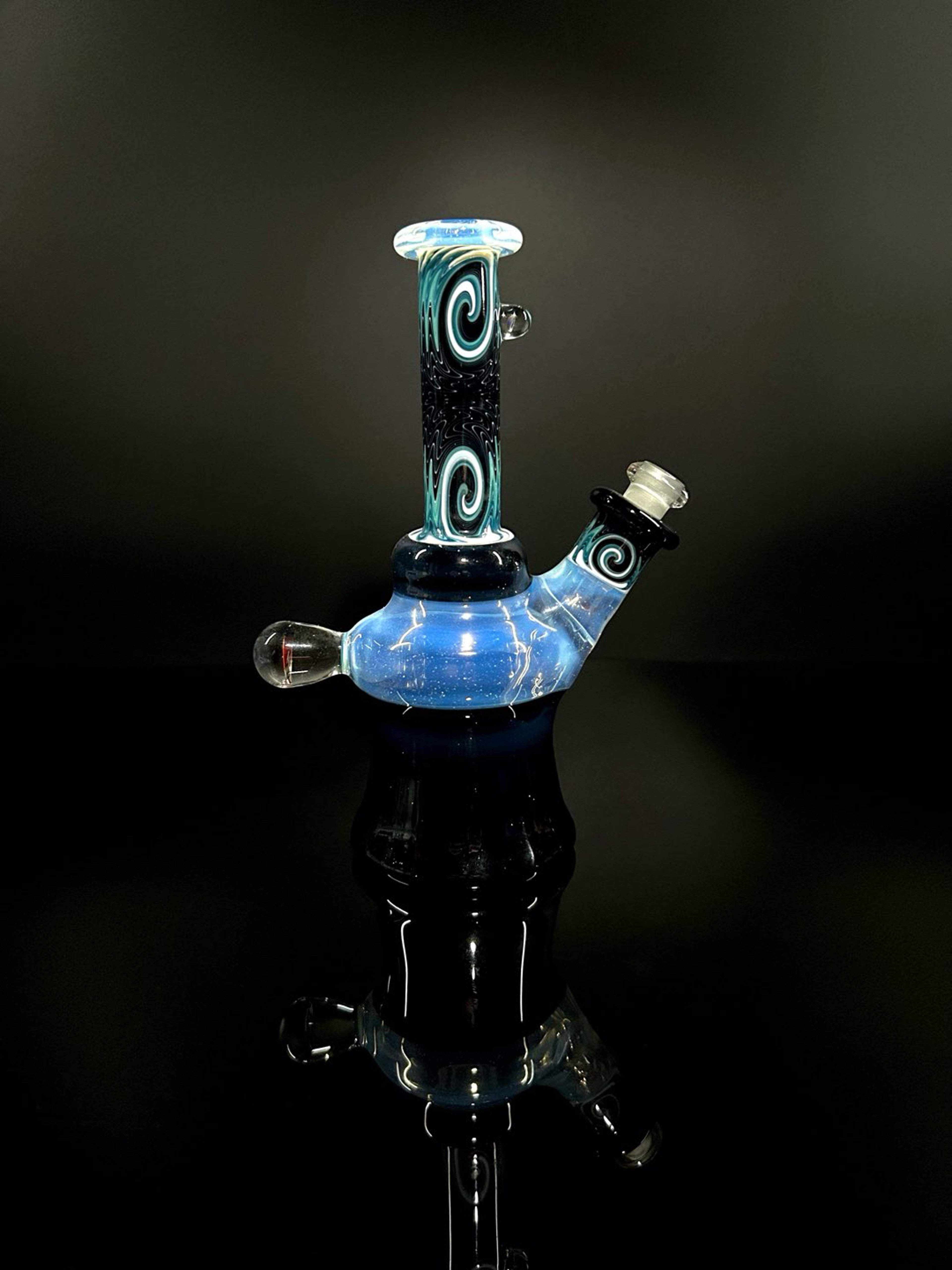 Preview pic of Git Down Glass Wigwag+Mario Millie+Opal