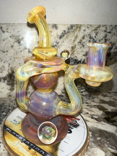 Preview pic of Red snapper glass Recycler
