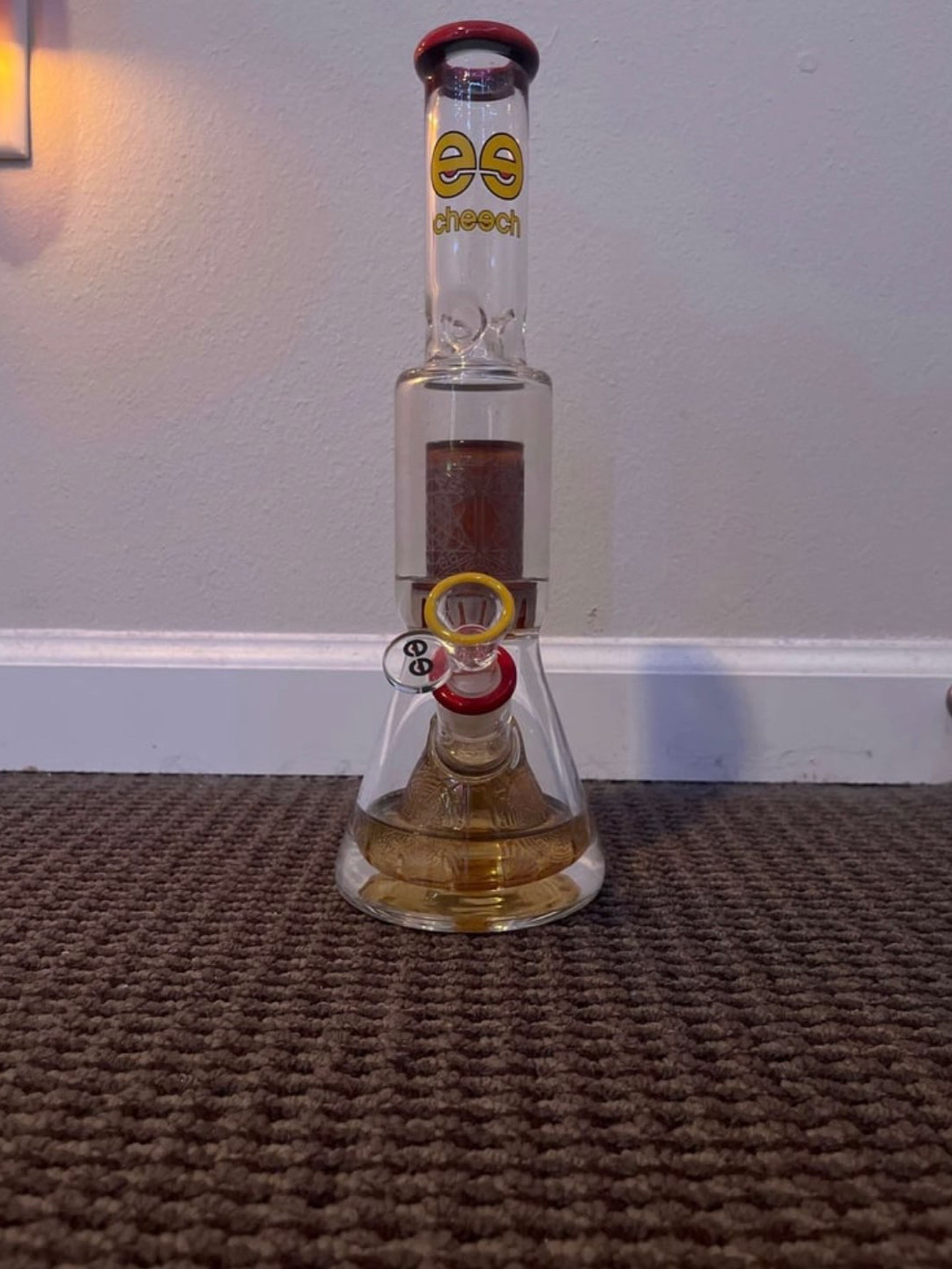 Preview pic of 12.5 in red cheech piece