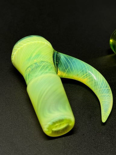 Preview pic of Shamby slyme green 18mm 4 hole
