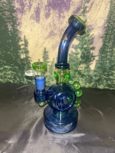 Preview pic of Aqua Reptile Hoop