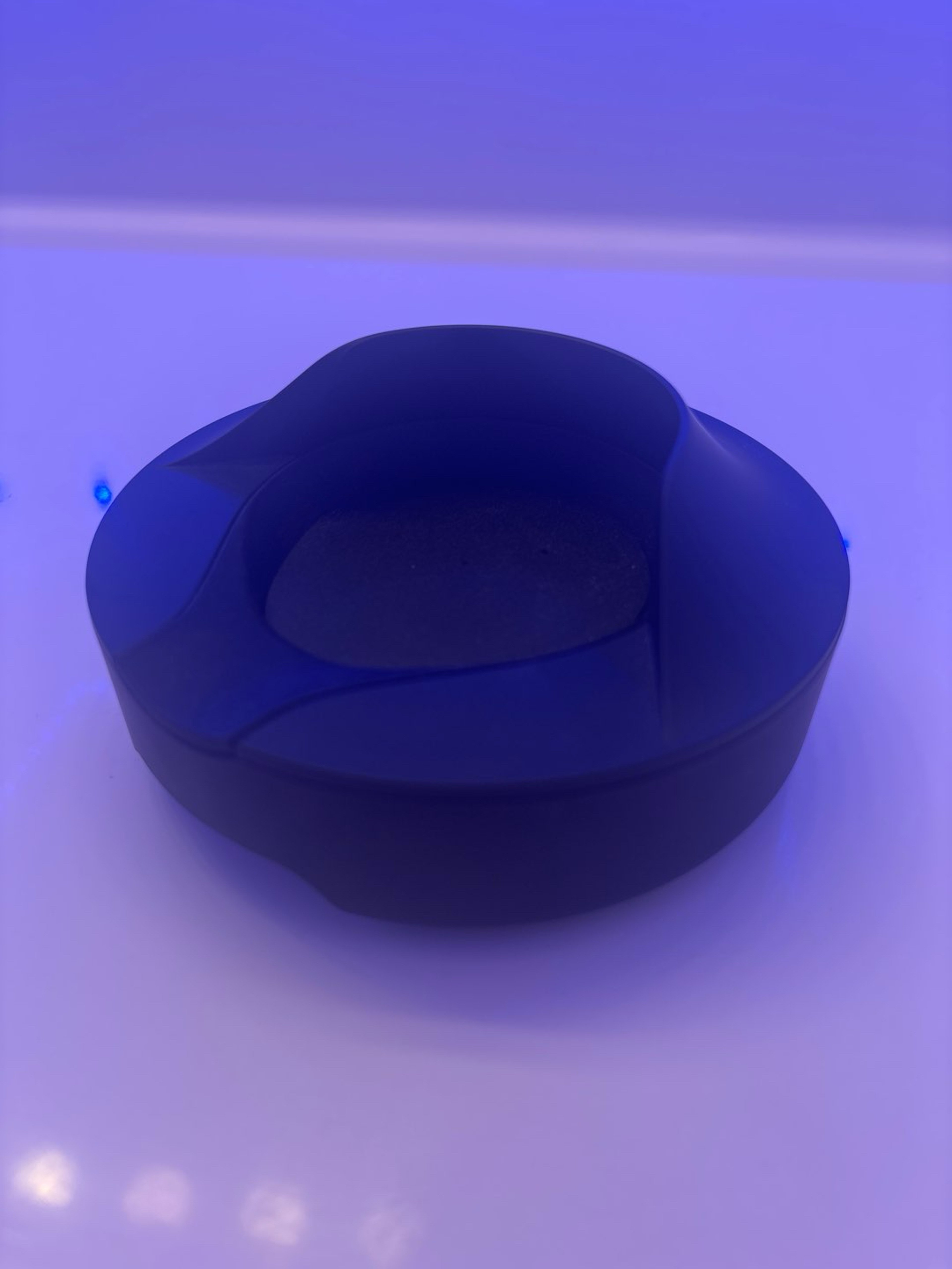 Preview pic of Puffco charging dock