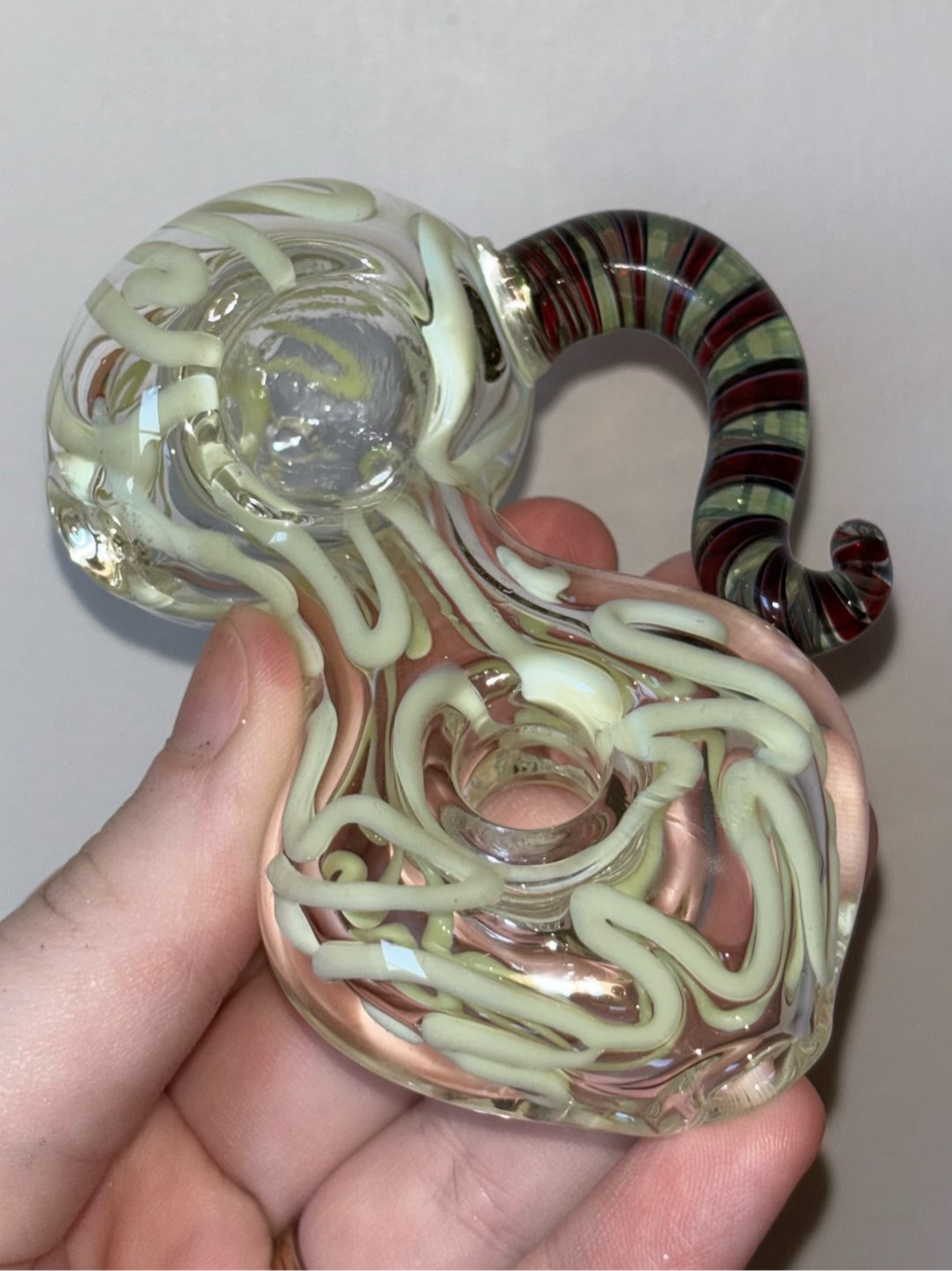 Preview pic of Donut Hole Mad Hatter Pipe