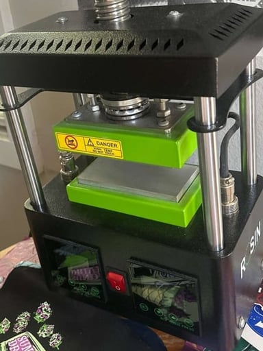 Preview pic of Rosin press!