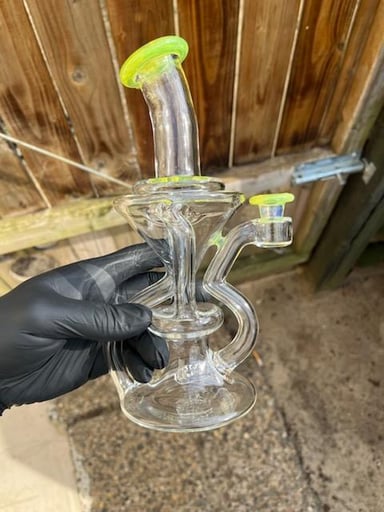 Preview pic of Marcus p recycler rig with green accents