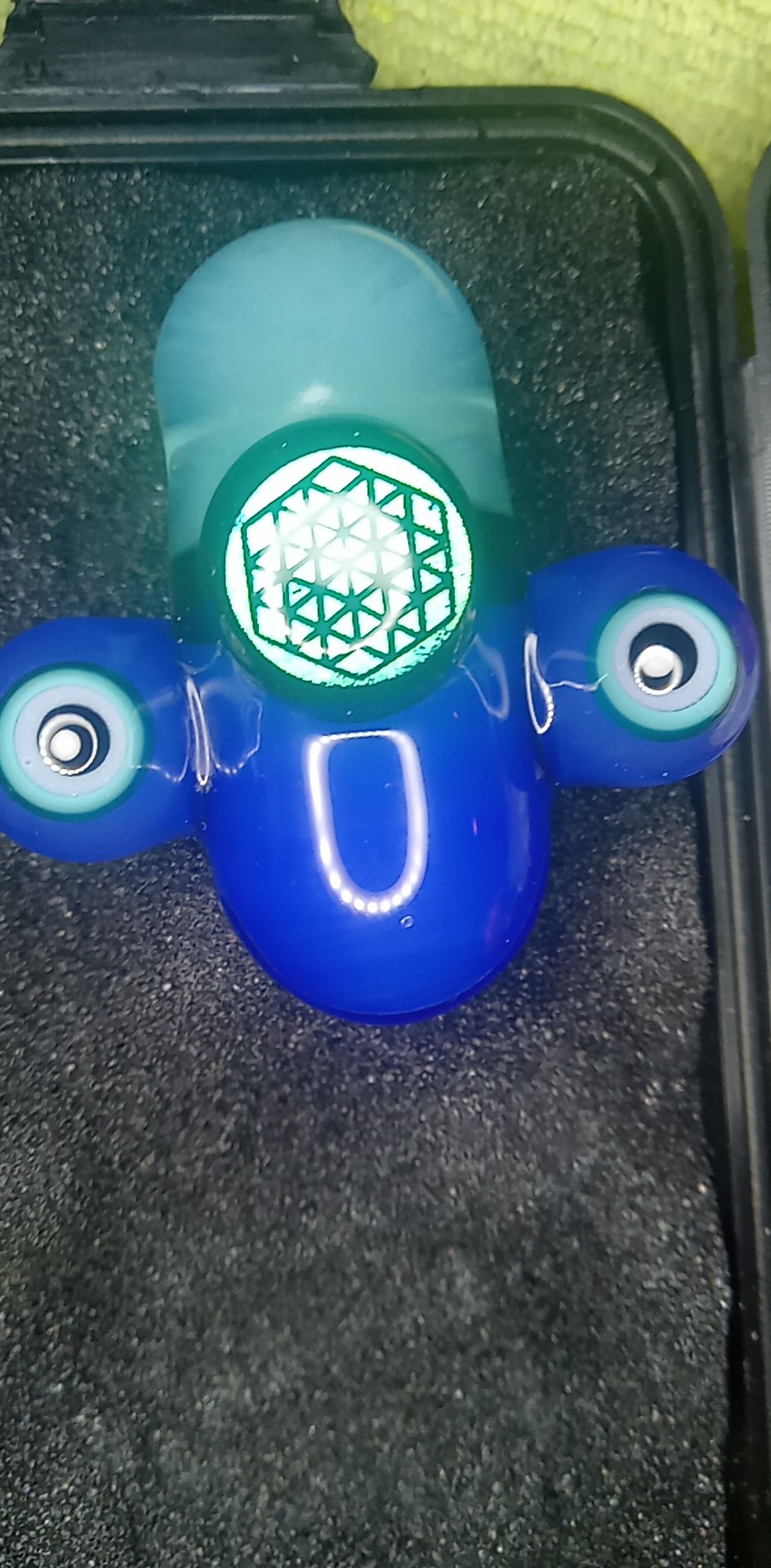 Preview pic of HEADY,COLLECTIBLE, MONGREL PENDANT