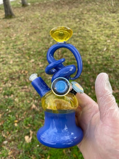 Preview pic of Cambria Glass Rig