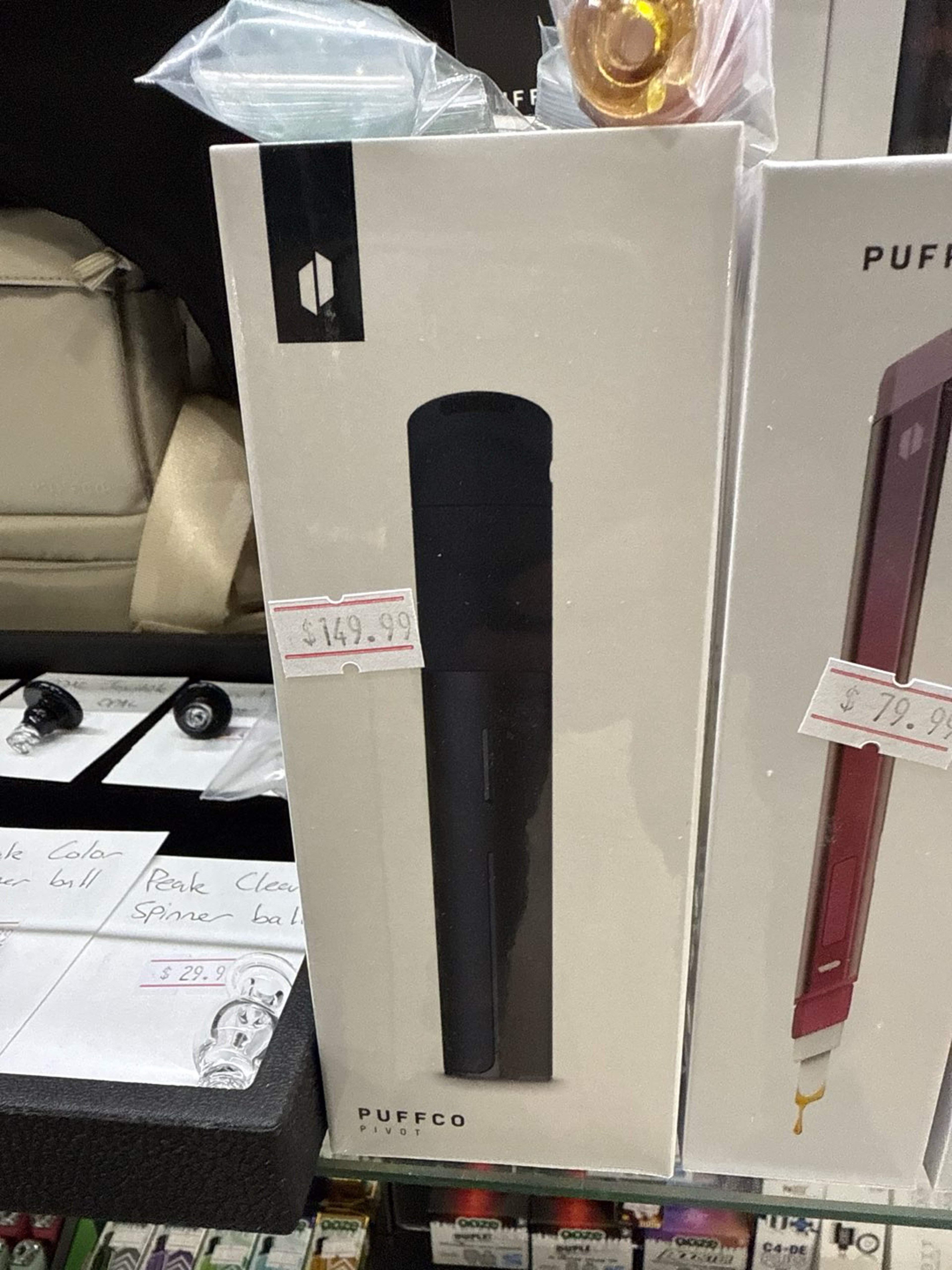 Preview pic of Puffco Pivot