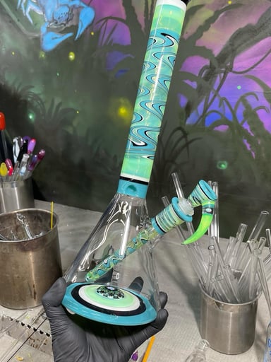 Preview pic of Wig wag beaker with three opals