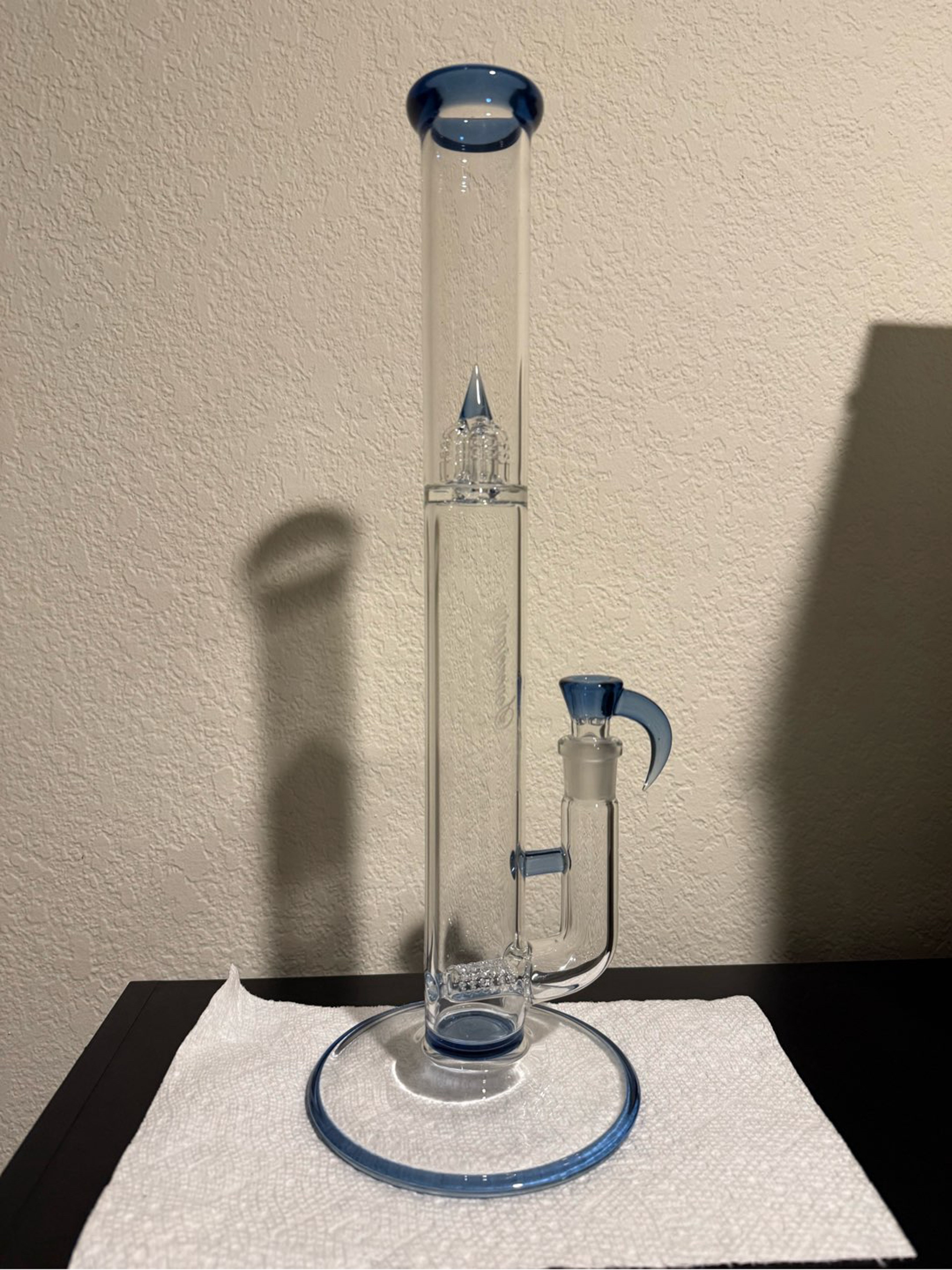 Preview pic of Sovereignty FA Stemline 44 in daygow