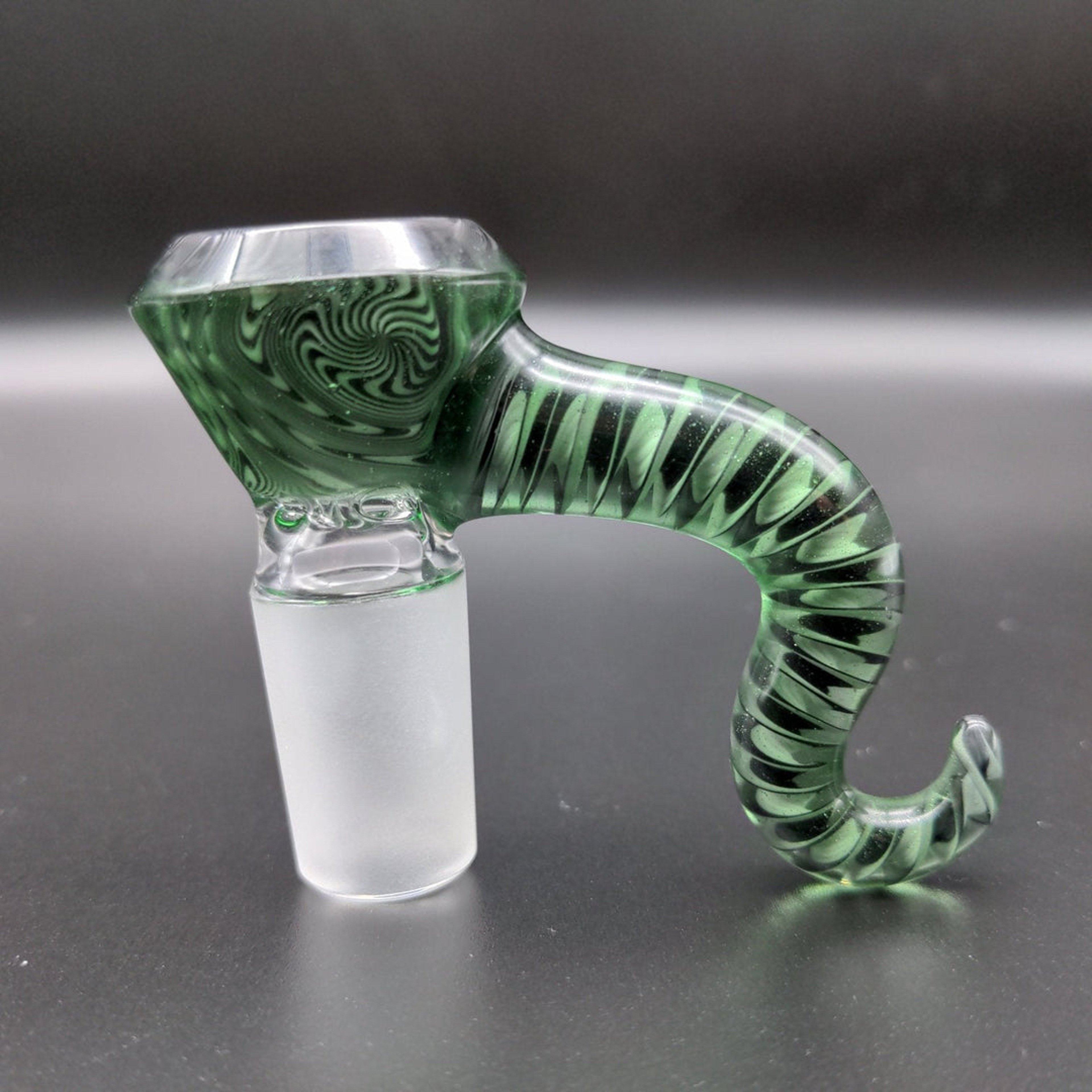 Preview pic of CAPTAIN HOOK 18MM STARDUST WIG WAG SLIDE W/ HANDLE