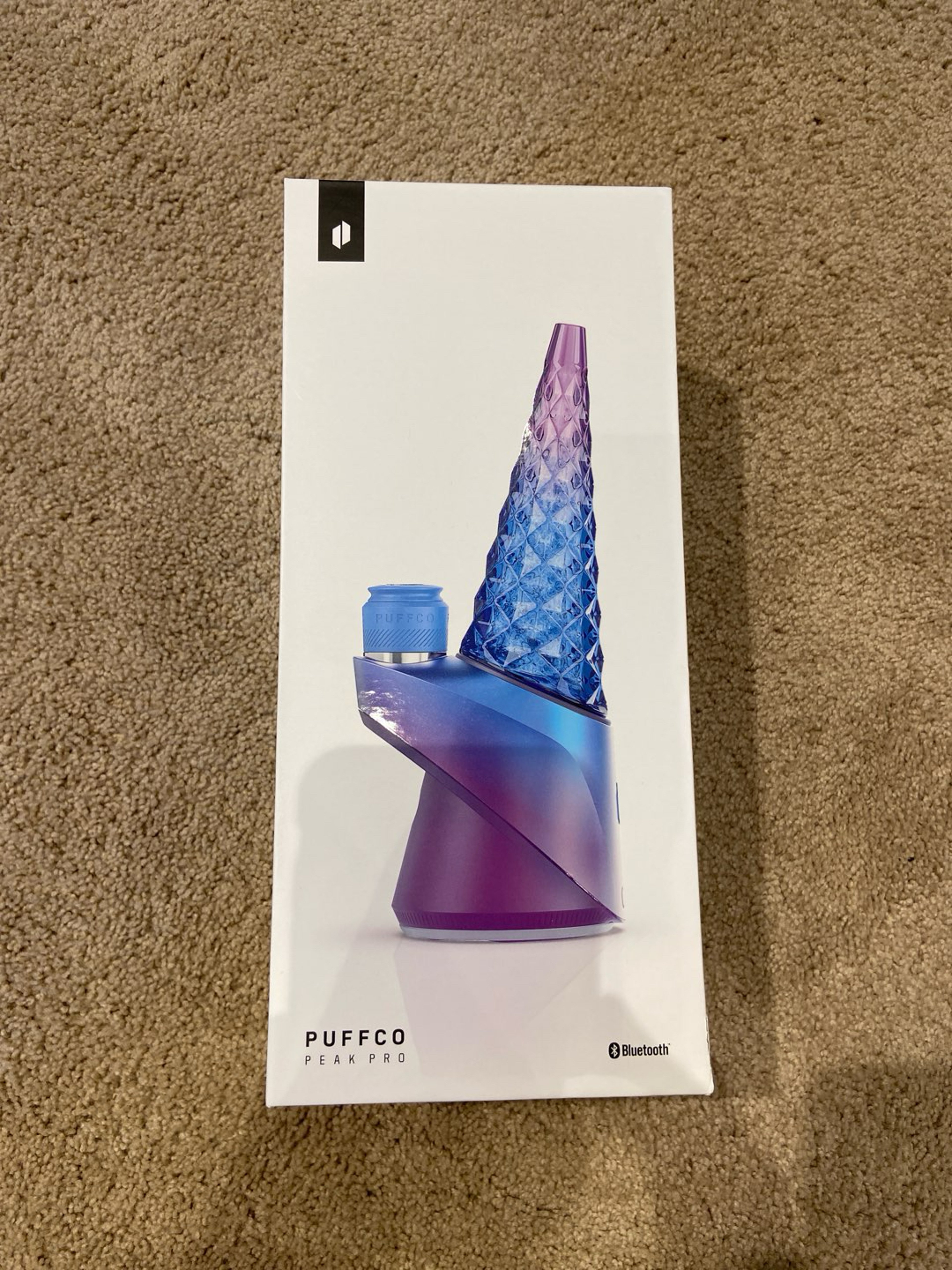 Preview pic of Puffco Peak Pro Limited Edition Blue/Purple