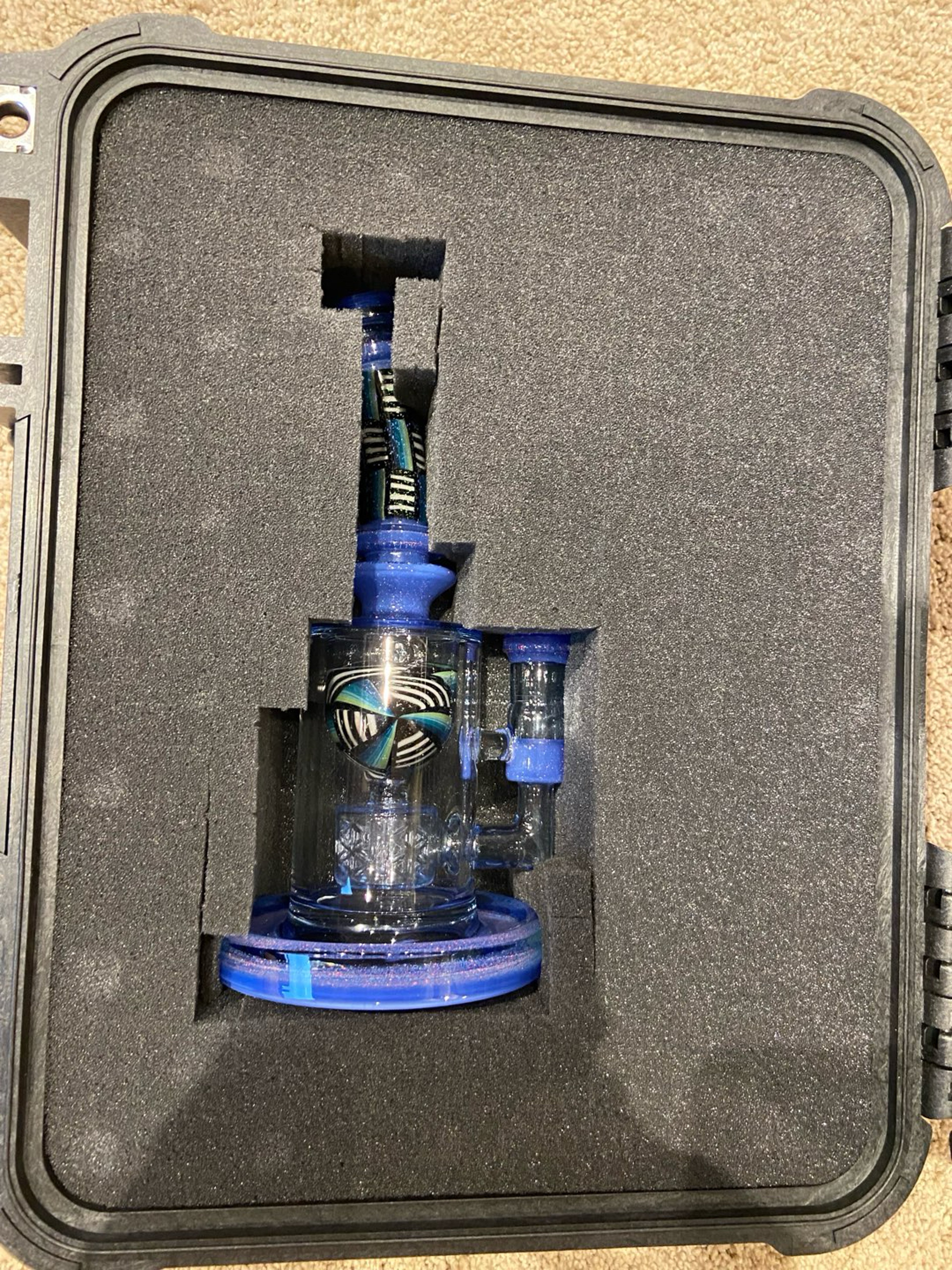 Fatboy Worked Glass Rig image 0