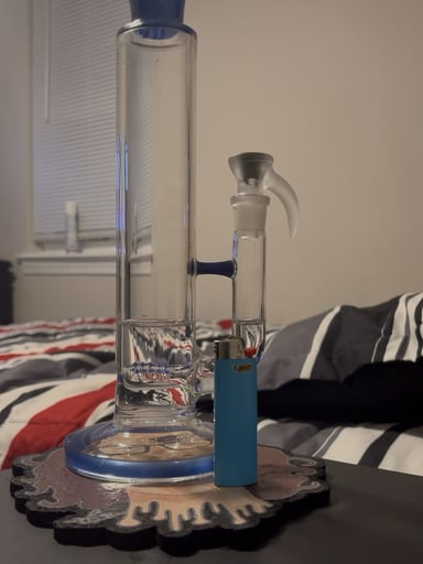Preview pic of Pulsar Glass Stemline