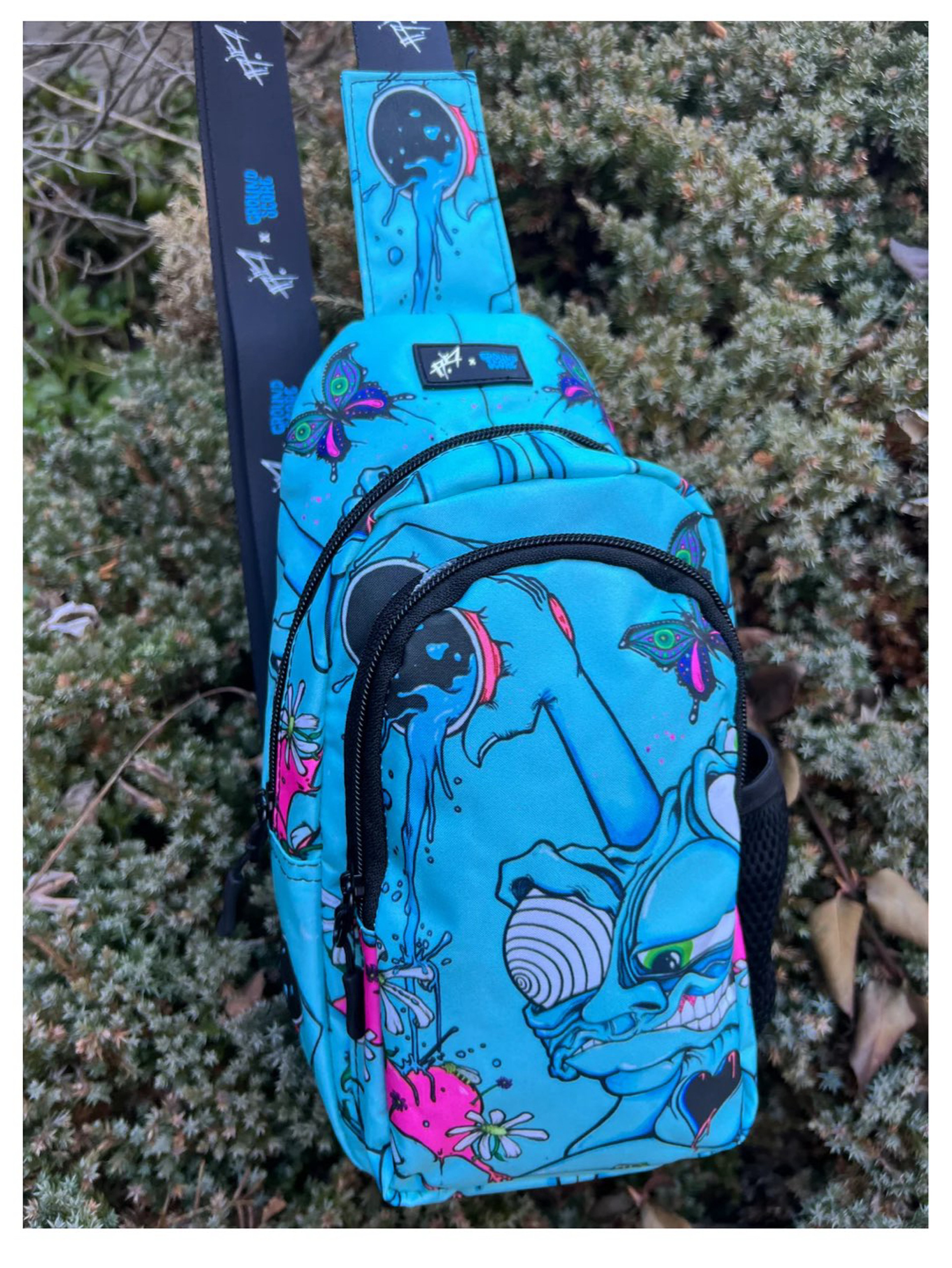 Preview pic of Aaron brooks consider love crossbody bag