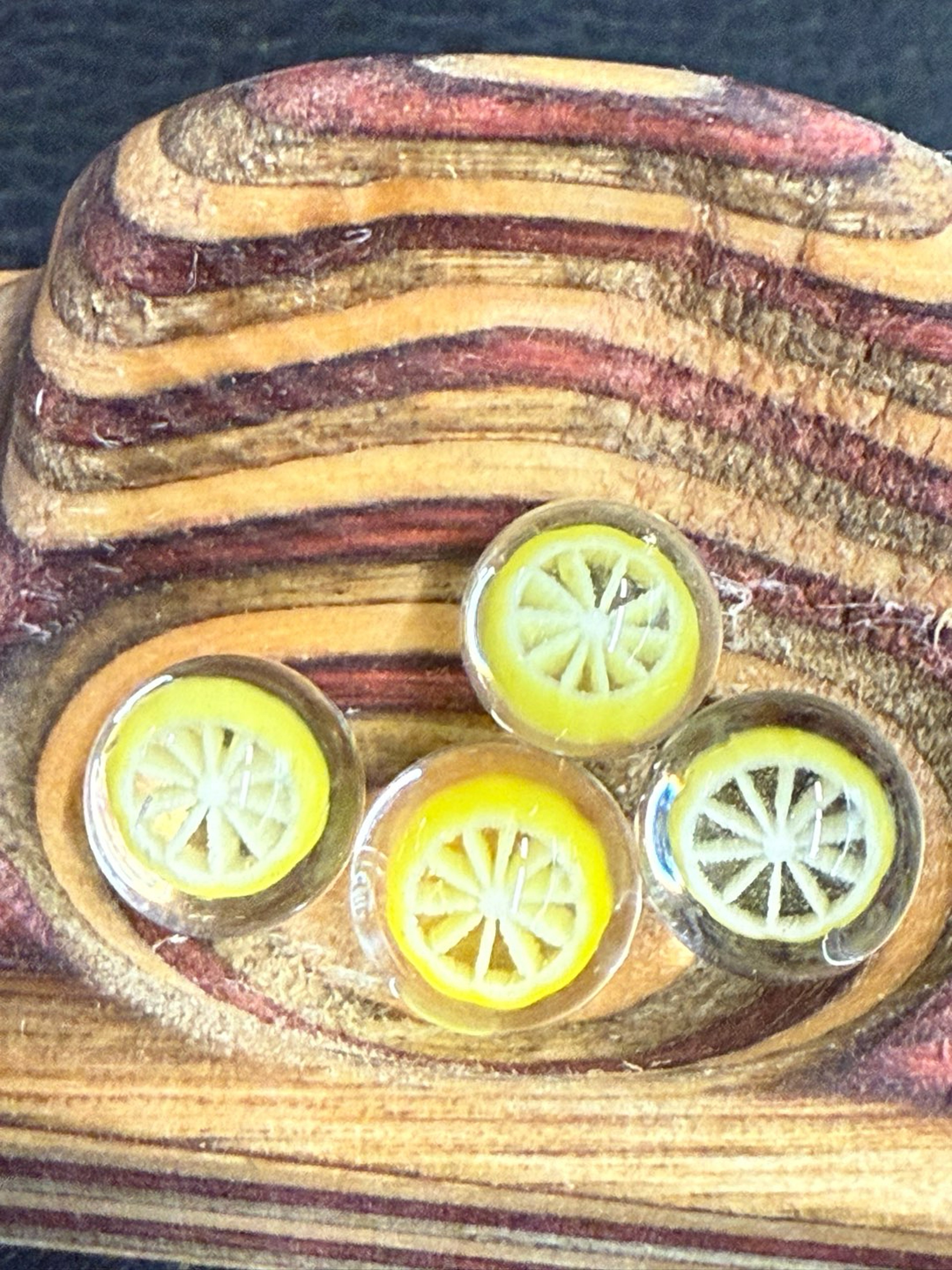 Preview pic of Lyons Lemon Slice Valves