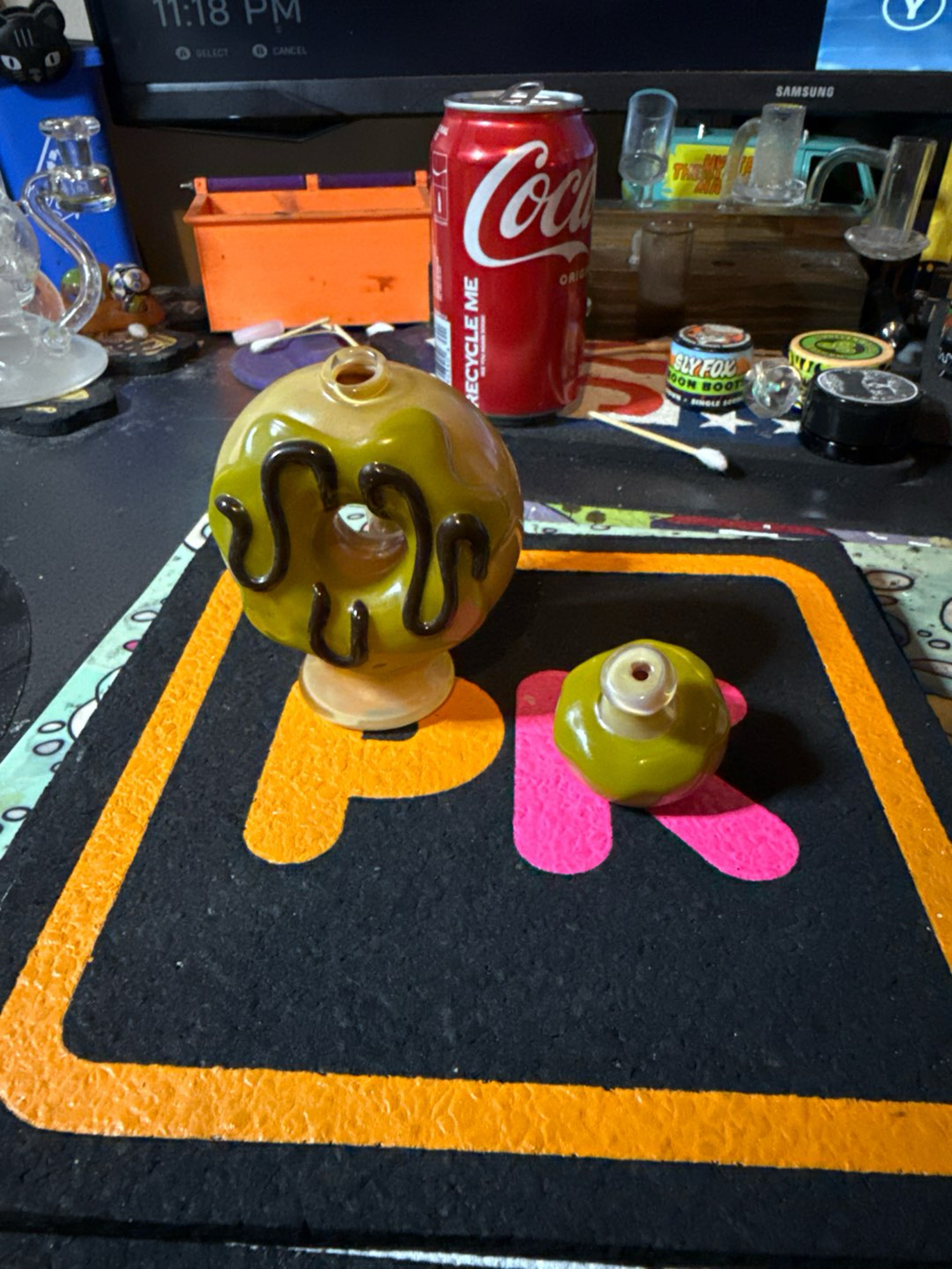 Preview pic of KGB donut rig and matching cap