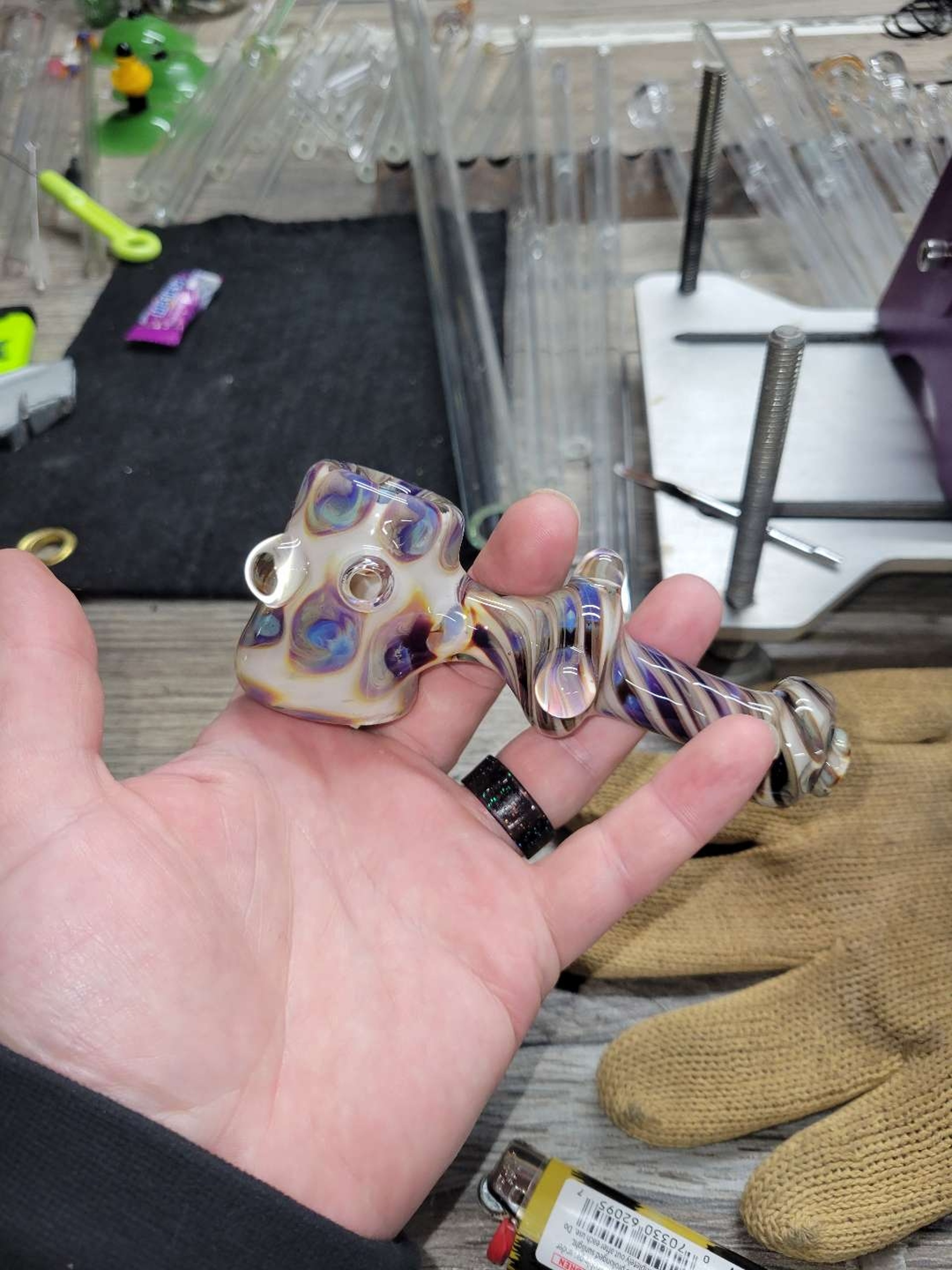 Preview pic of Inside out frit dot hammer pipe