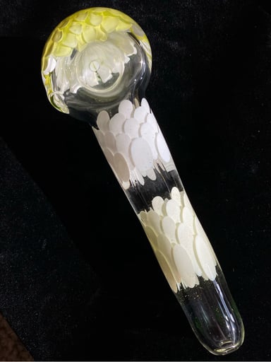 Preview pic of Sapp glass Texas Thick UV spoon pipe