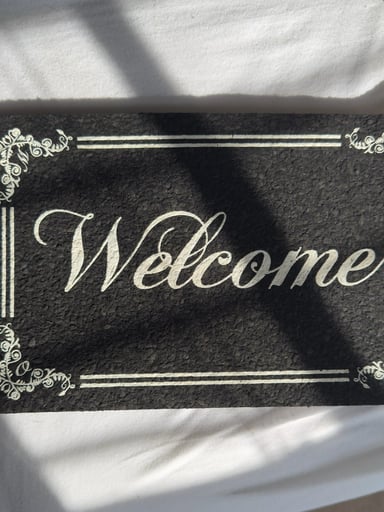 Preview pic of Welcome/Fuck off mat 😭