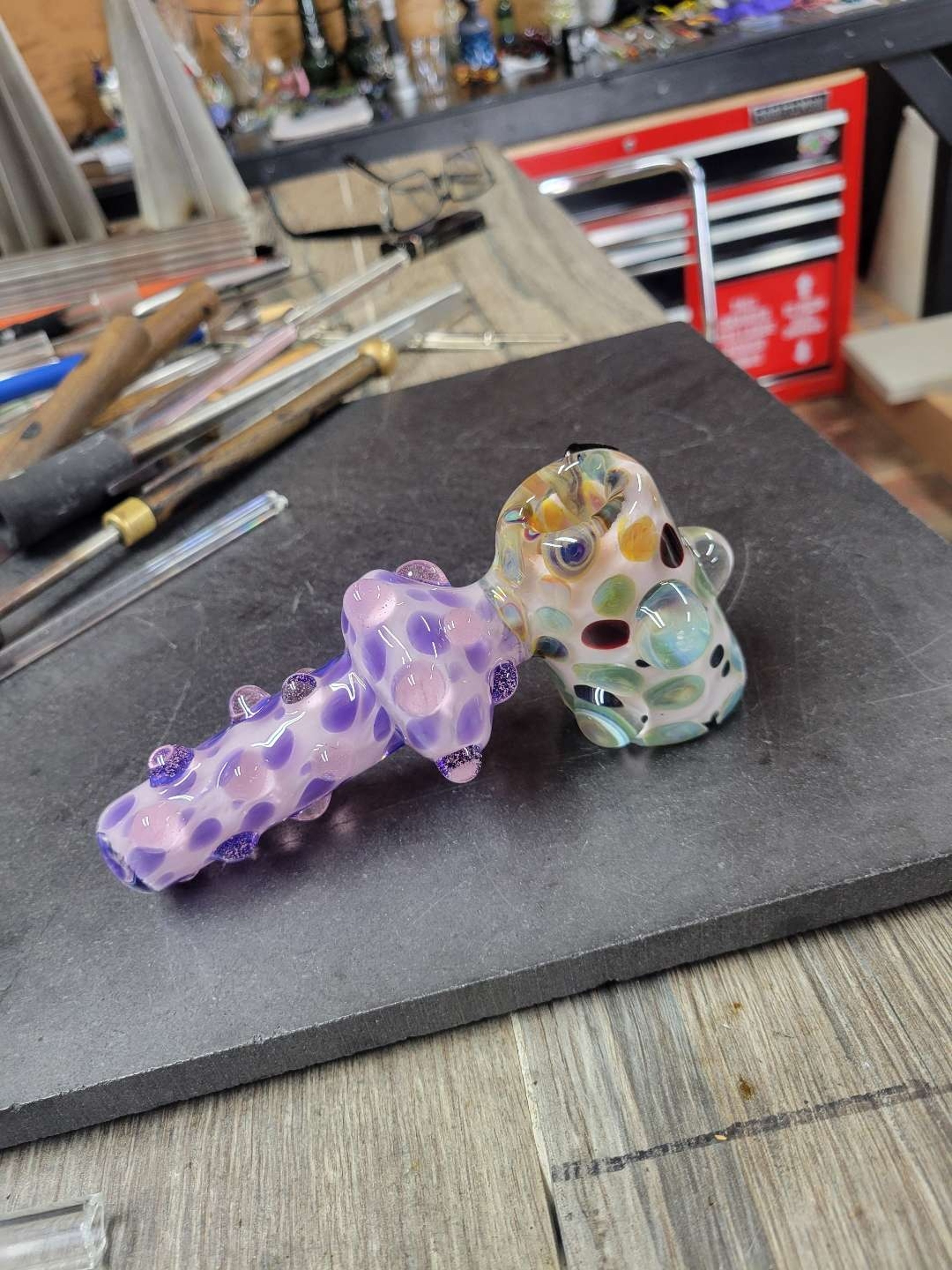 Preview pic of Uniquely colored hammer pipe