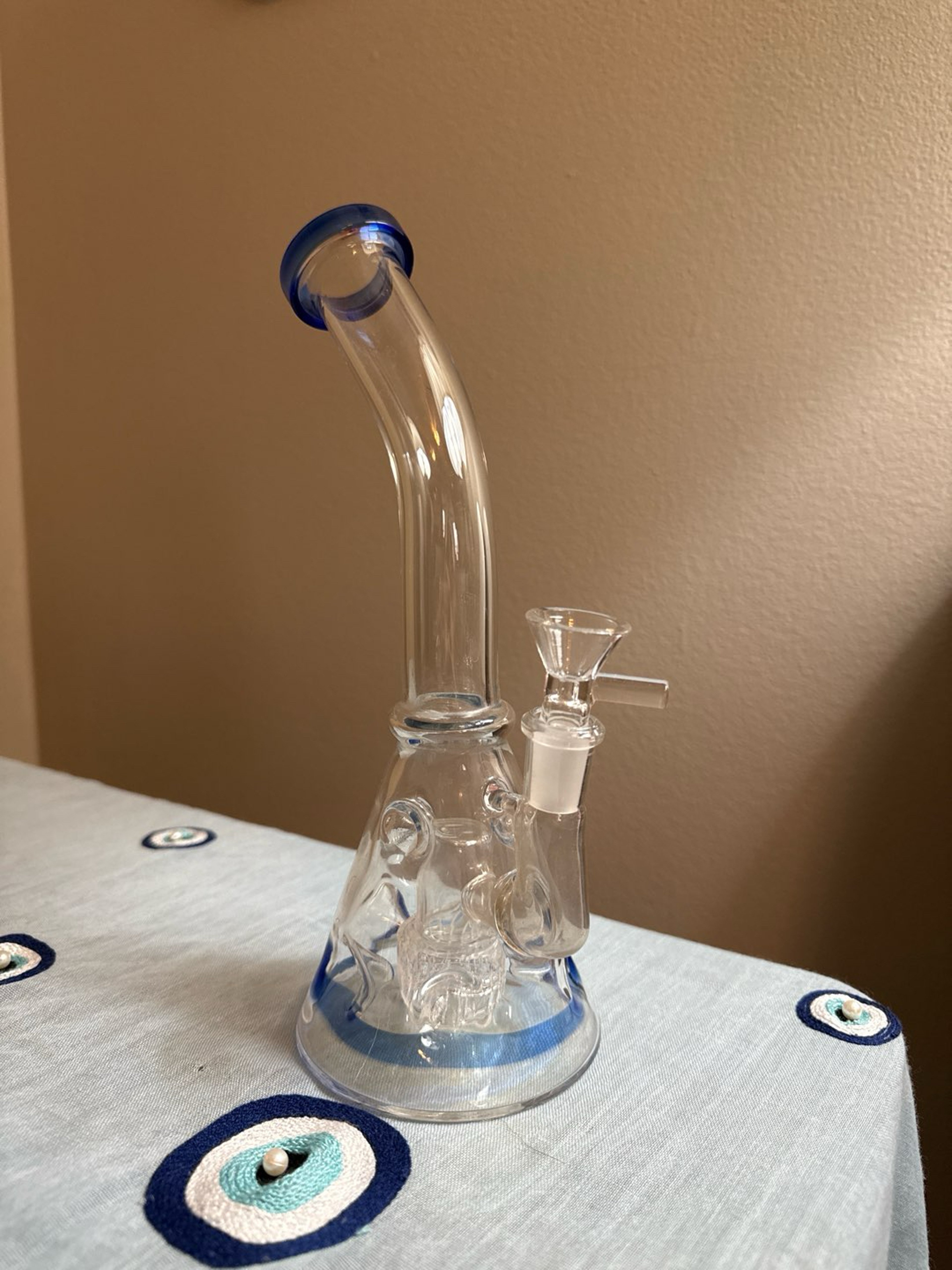 Preview pic of Blue Bong