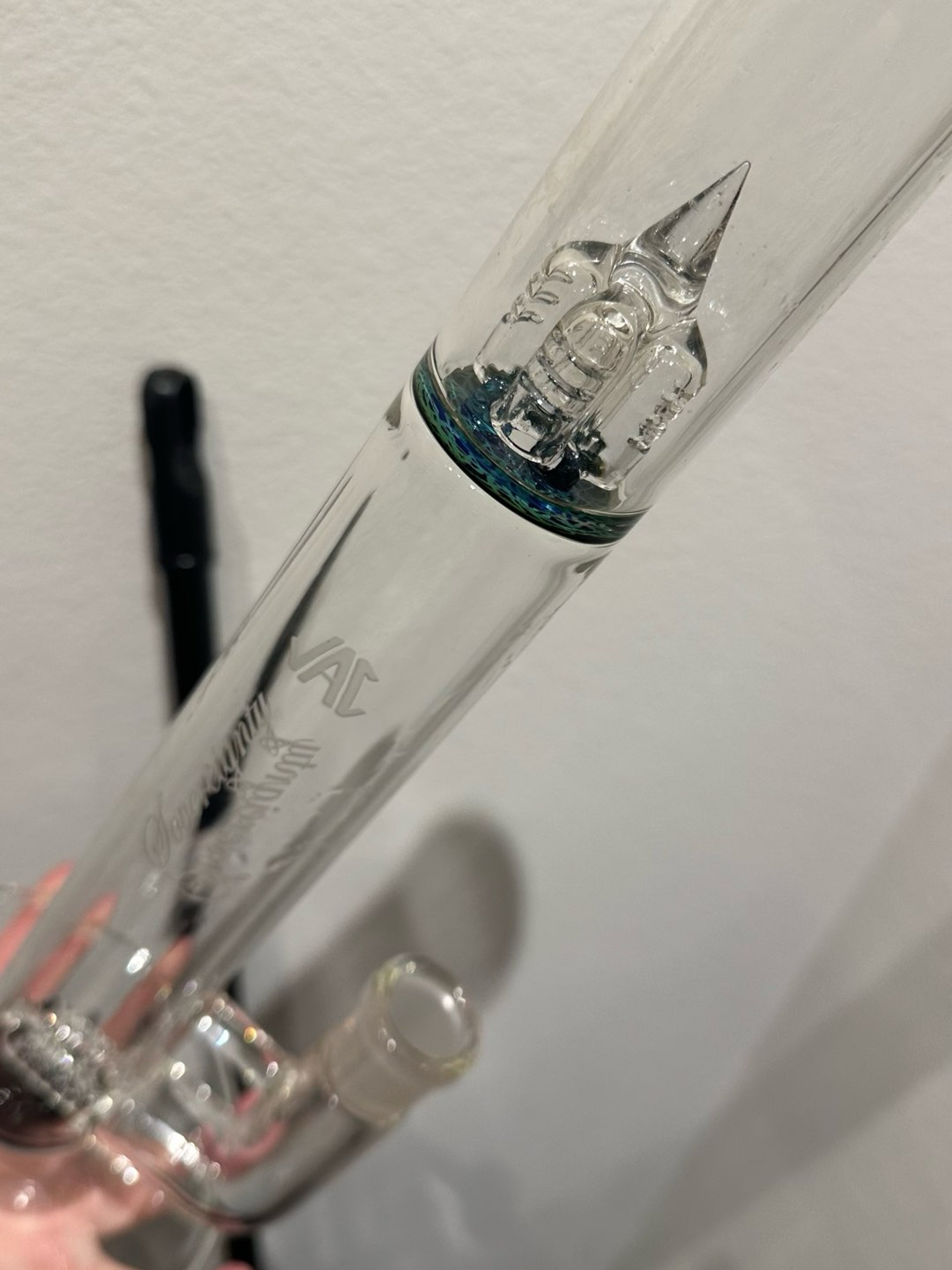 Preview pic of Sovereignty x JAC Collab 44 G Line (no slide)