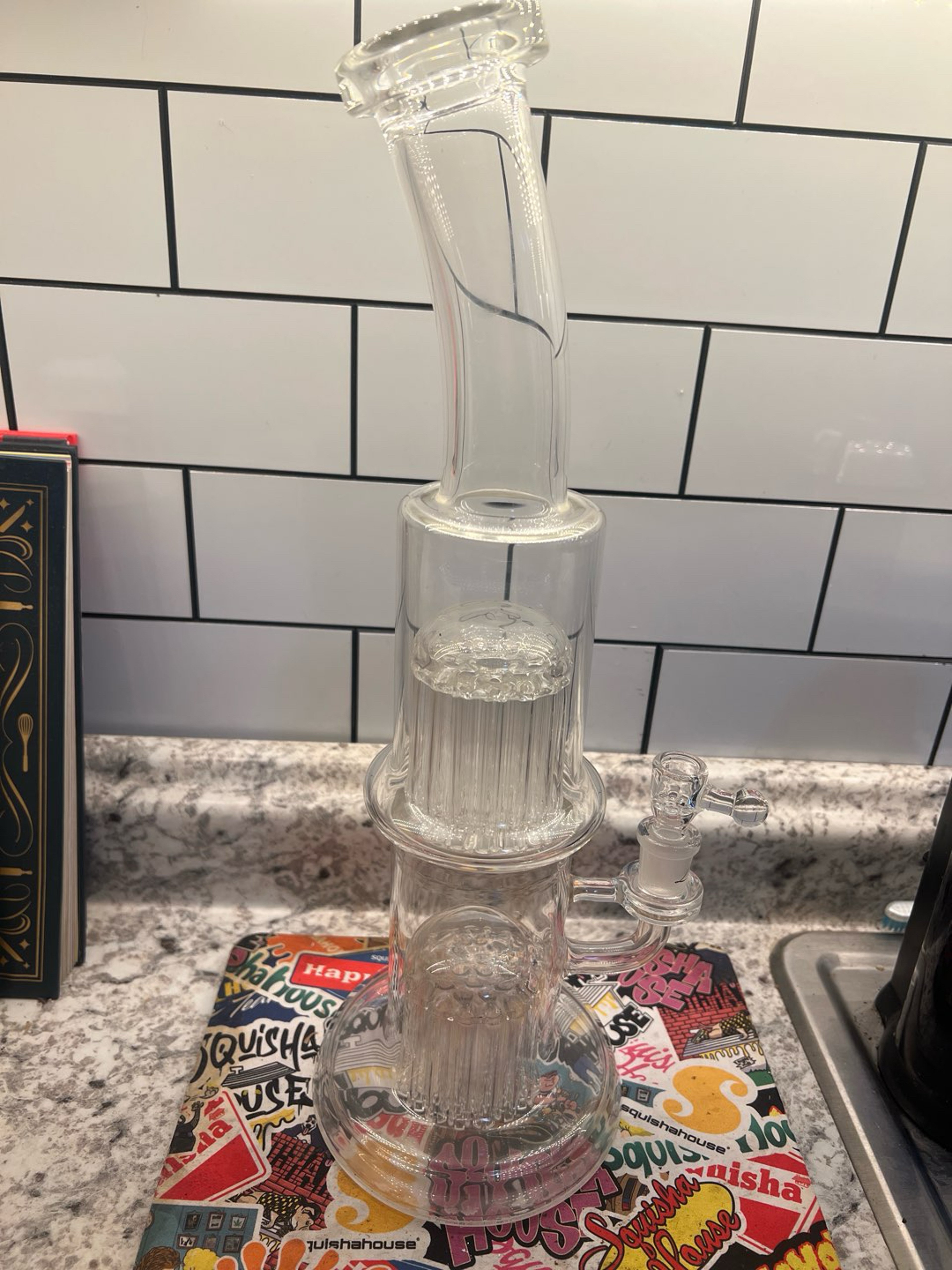 Preview pic of Leisure Glass Tube