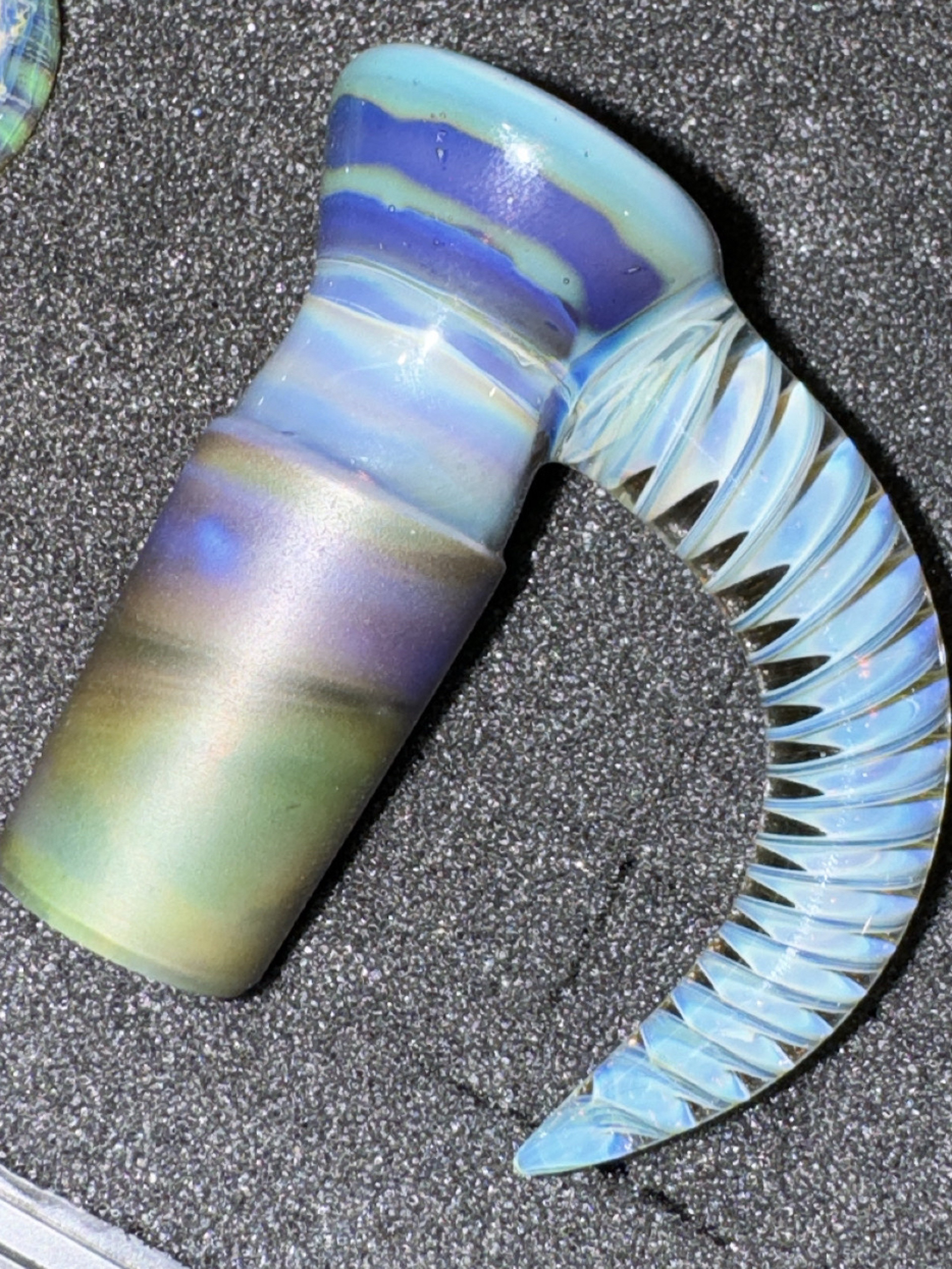 Preview pic of Full work Moose glass slide 6 hole