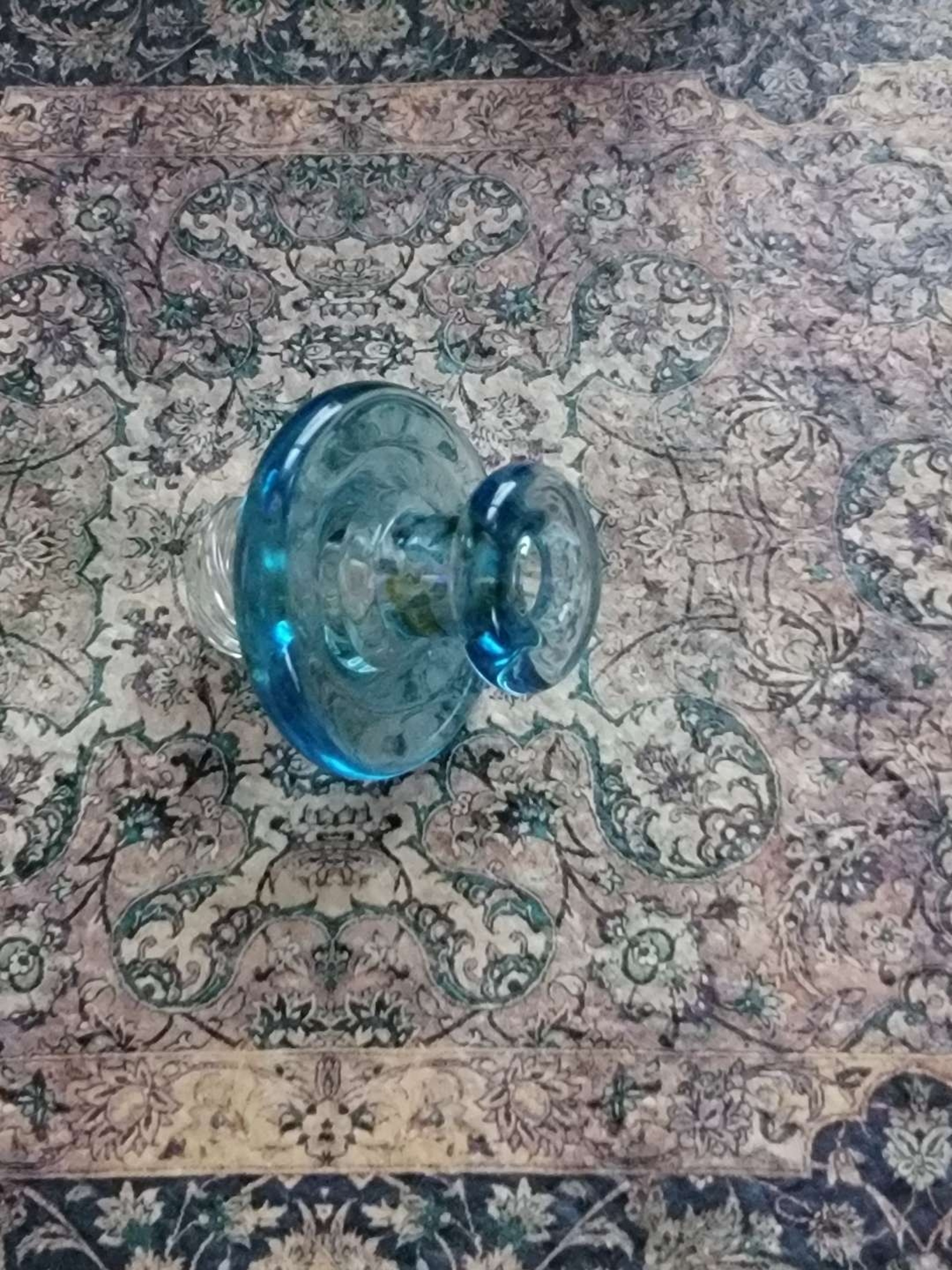 Preview pic of Spectator Glass spinner cap