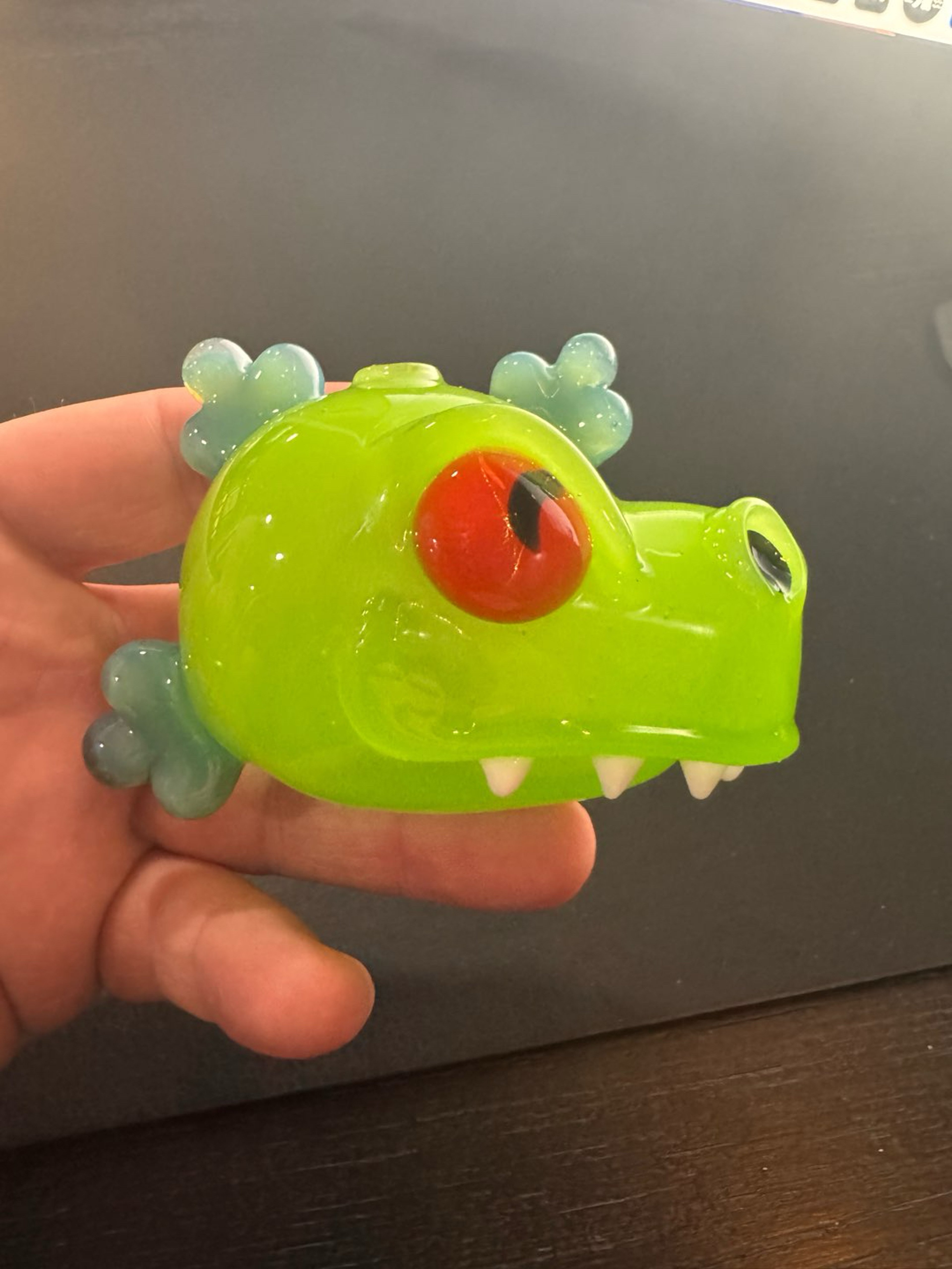 Preview pic of JSmart - Reptar Dry Pipe